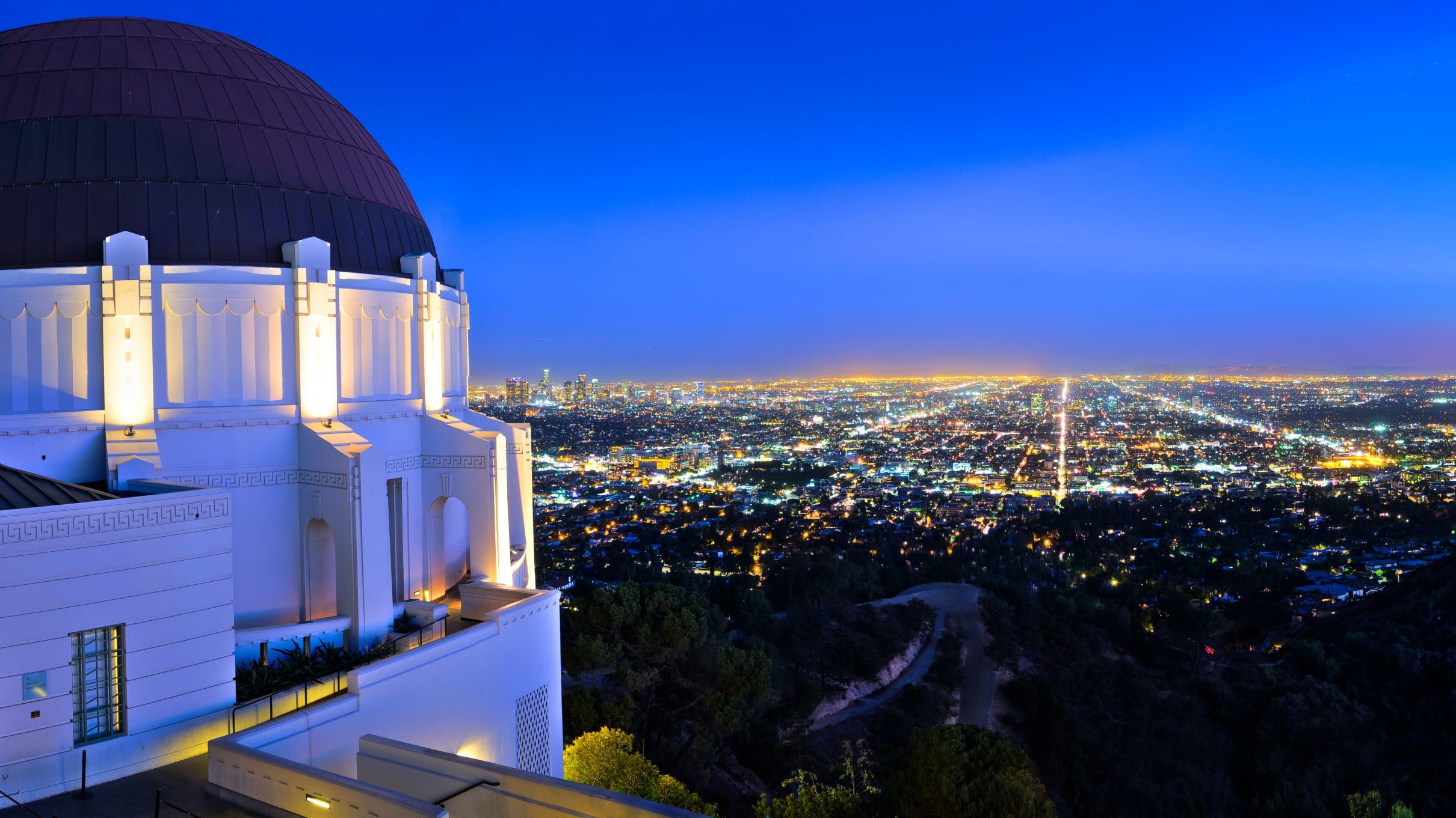 Griffith Observatory, Travels, Los Angeles attractions, Lonely Planet, 2420x1370 HD Desktop