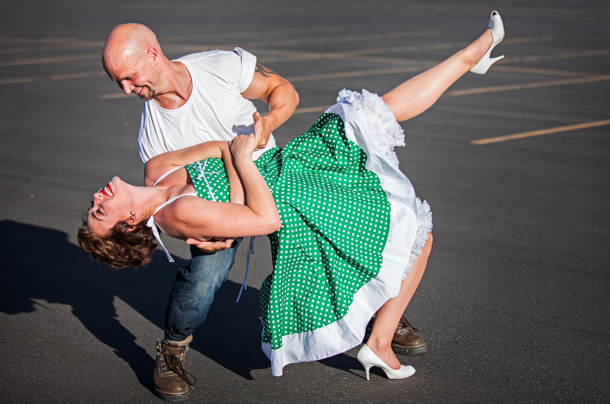 Twist Dance, 50s style, Dance genre, Retro fashion, 2130x1410 HD Desktop