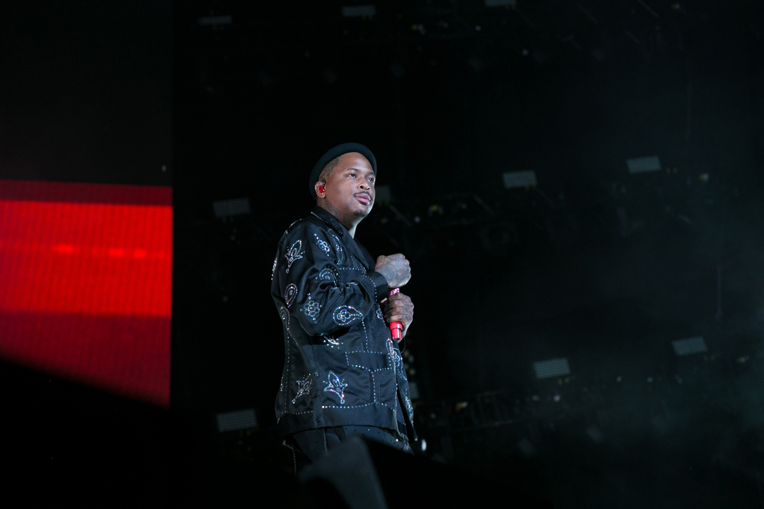 YG, Fan interaction, Refusing to yell, Donald Trump, 2500x1670 HD Desktop