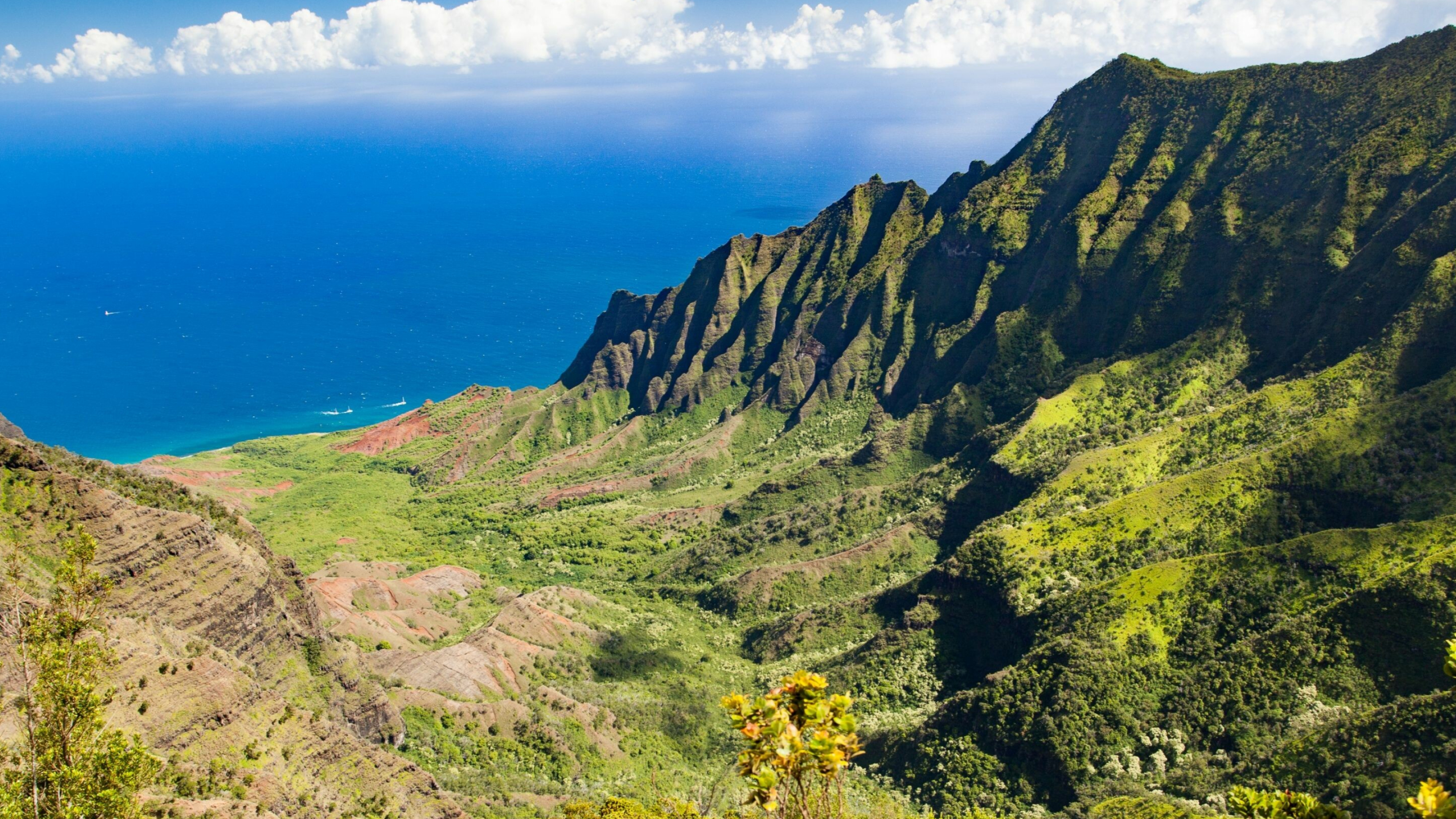 Kalalau Valley, Kauai Wallpaper, 3560x2000 HD Desktop