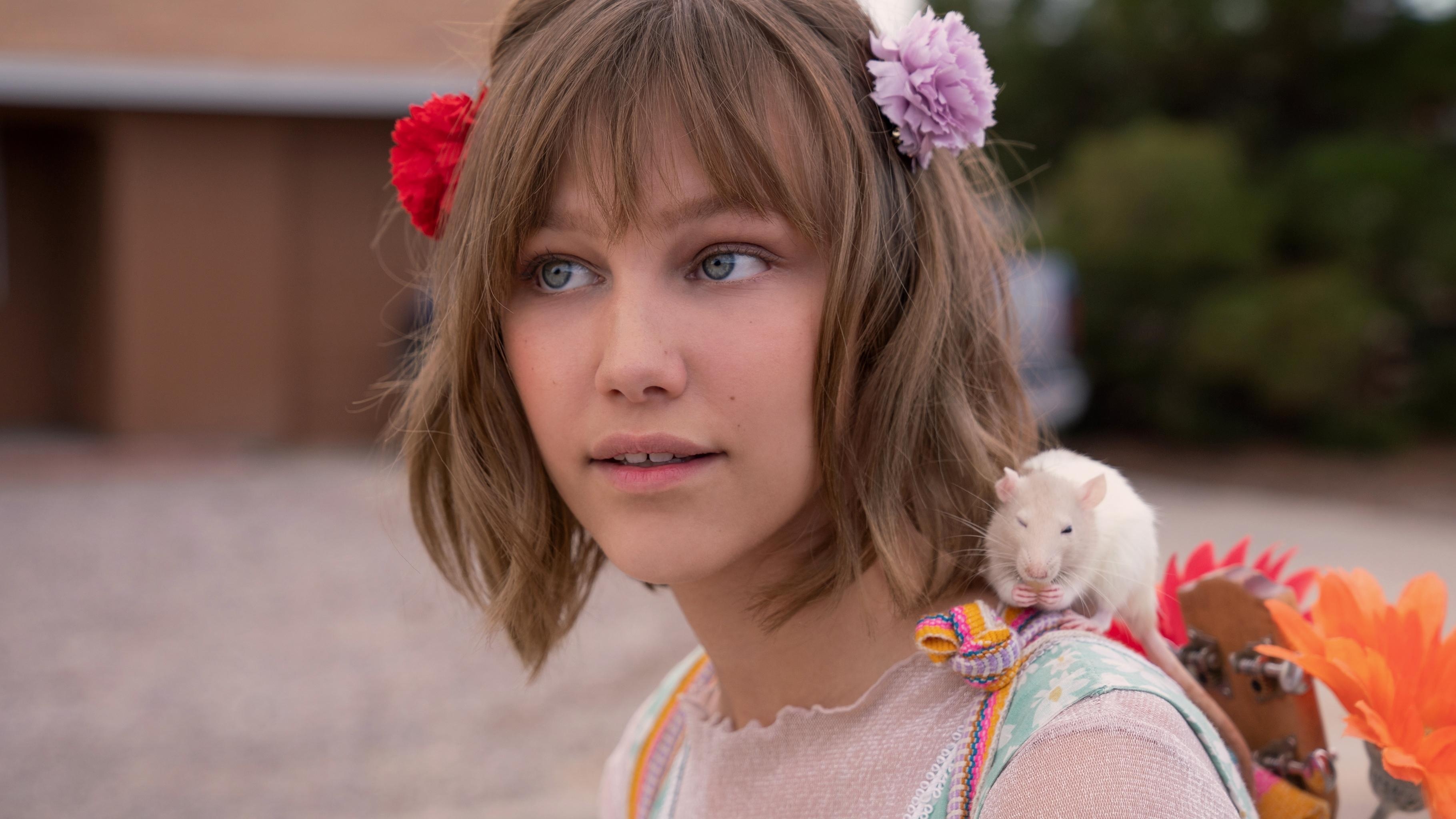 Grace VanderWaal, Age, Stargirl actress, Fast facts, 3640x2050 HD Desktop