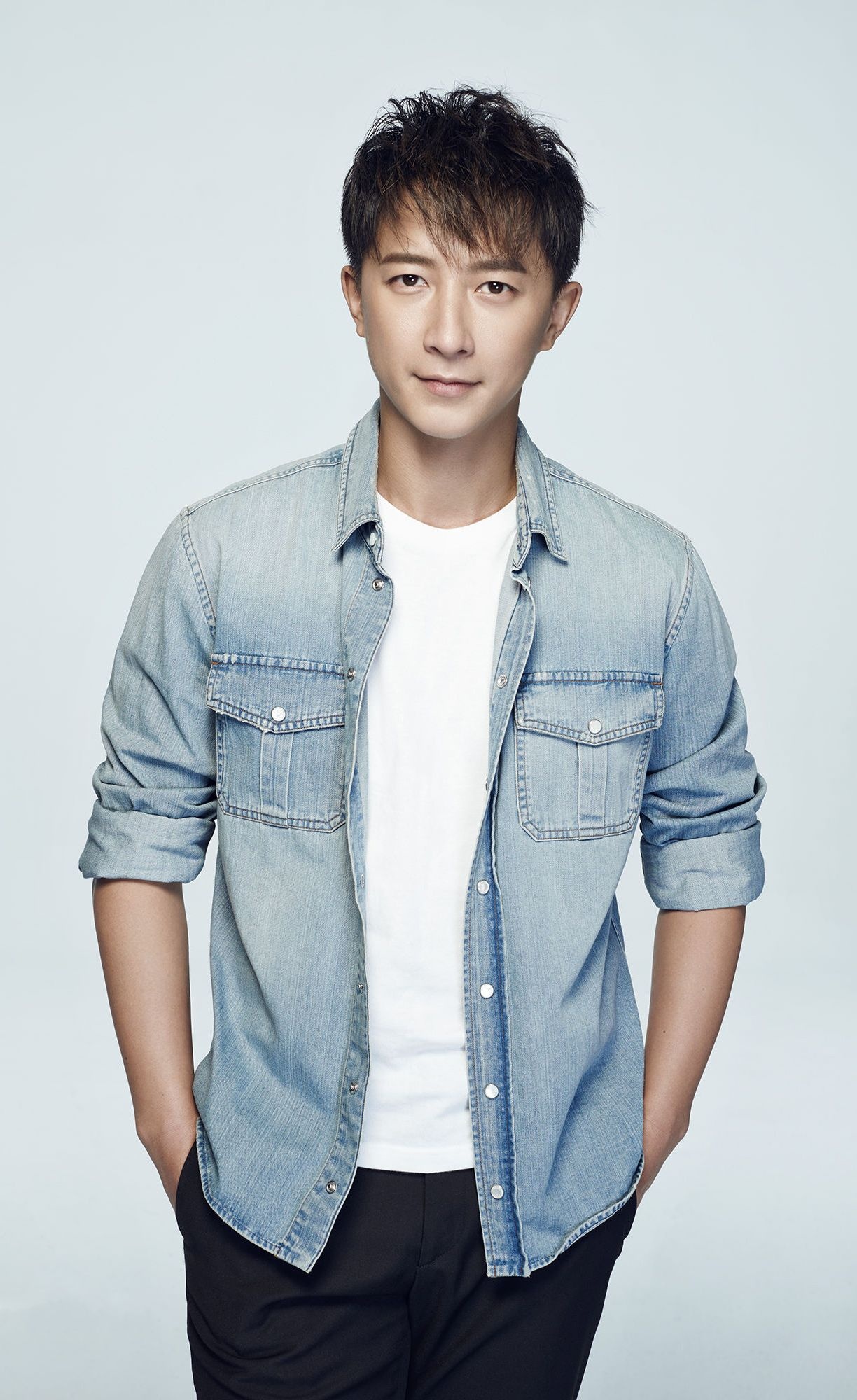 Former Super Junior, Hangeng's revelations, SM Entertainment struggles, Independent career, 1230x2000 HD Phone