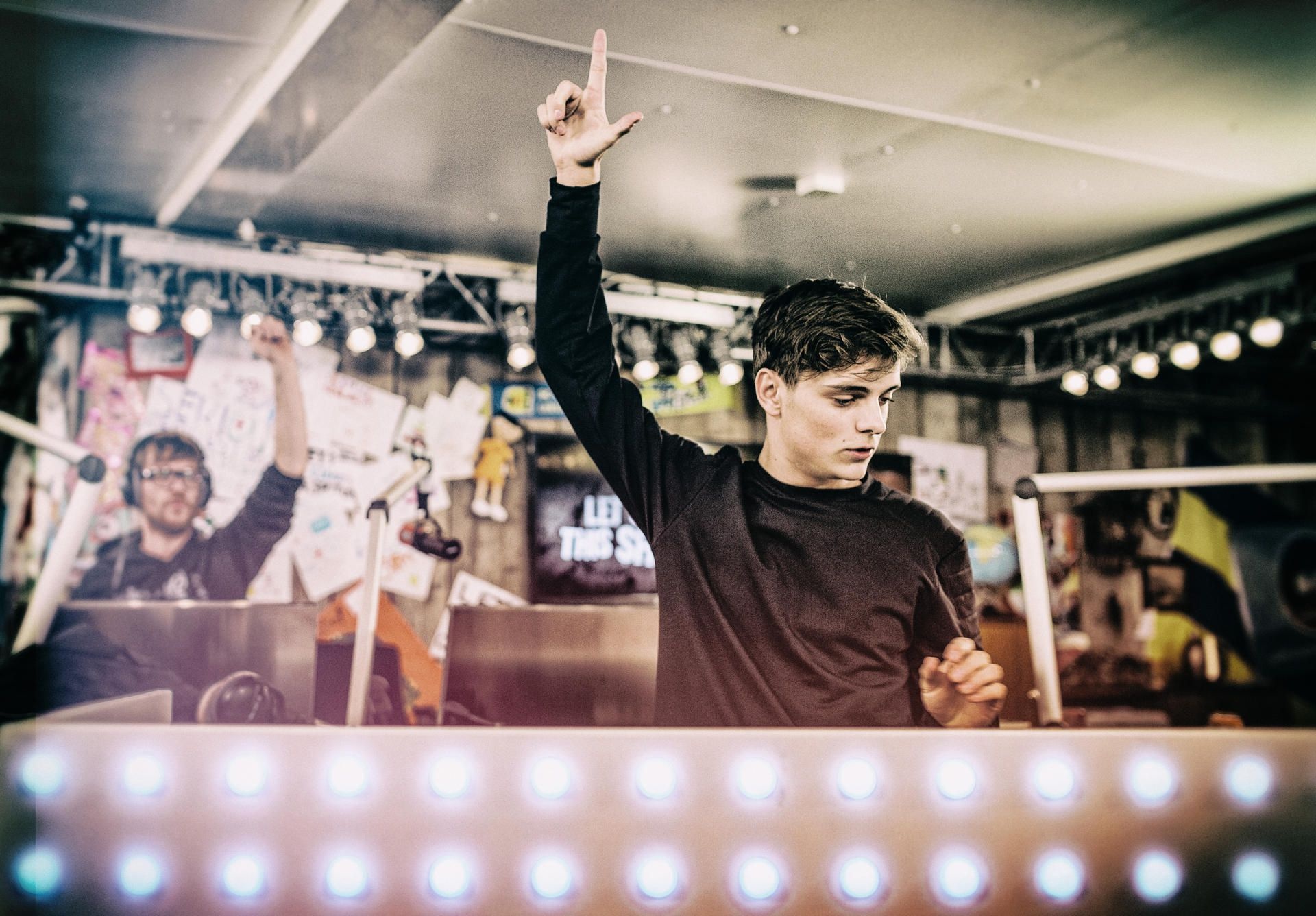 Martin Garrix wallpapers, Backgrounds, 1920x1340 HD Desktop