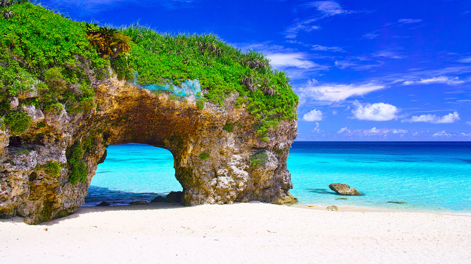 Sunayama beach, Miyakojima island, Okinawa, Japan, 1920x1080 Full HD Desktop