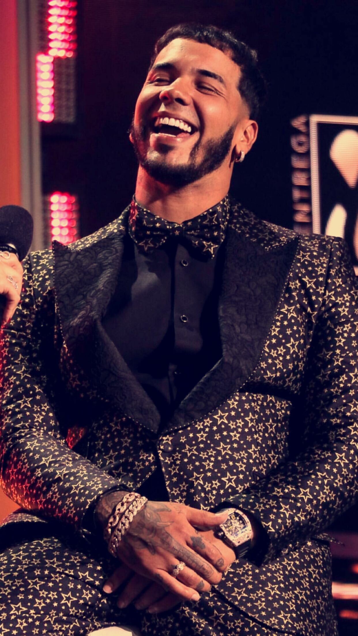 Latin AMA 2019, Anuel AA Wallpaper, 1250x2210 HD Phone