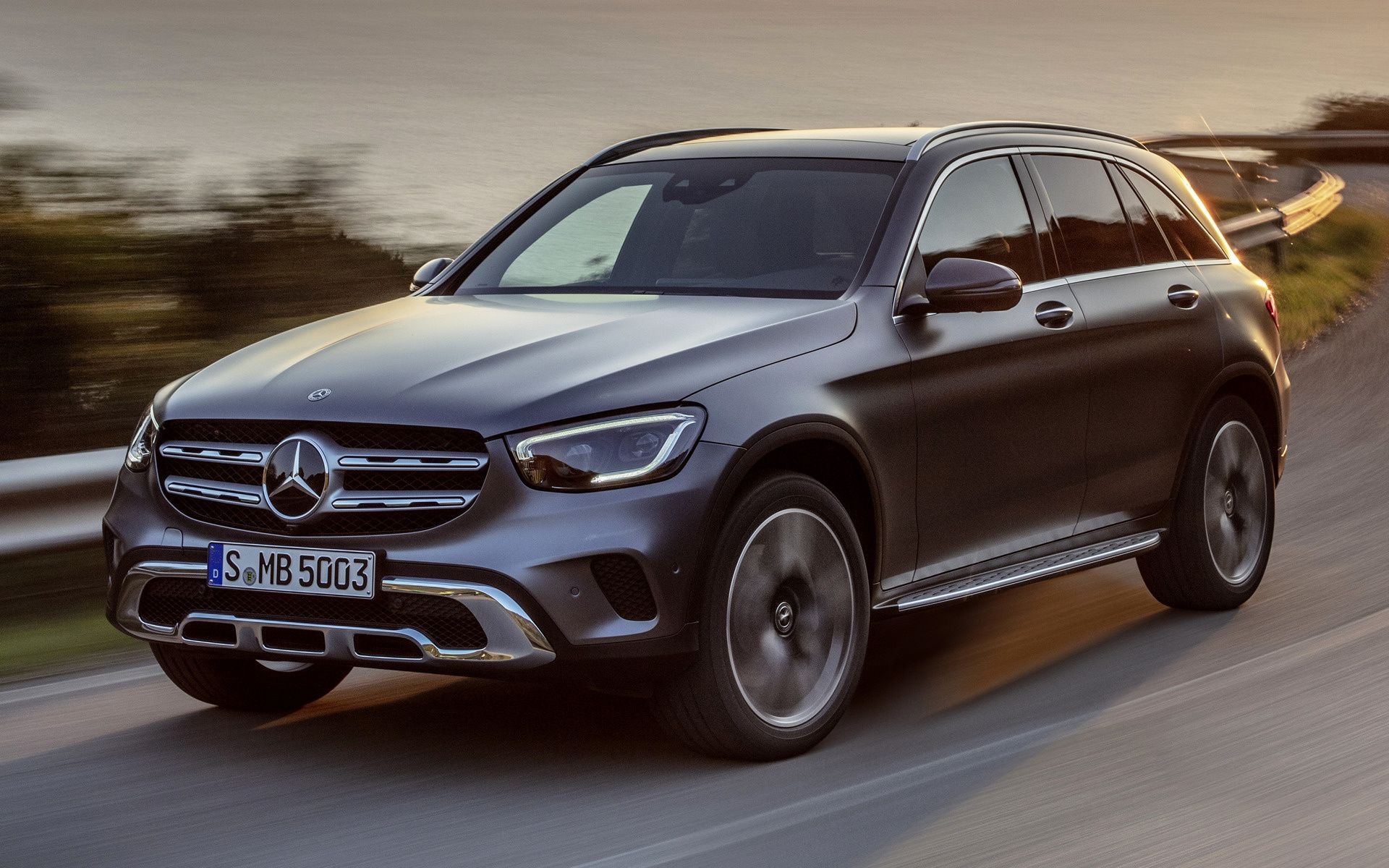 Mercedes-Benz GLC, Stylish SUV, Premium features, Excellent performance, 1920x1200 HD Desktop