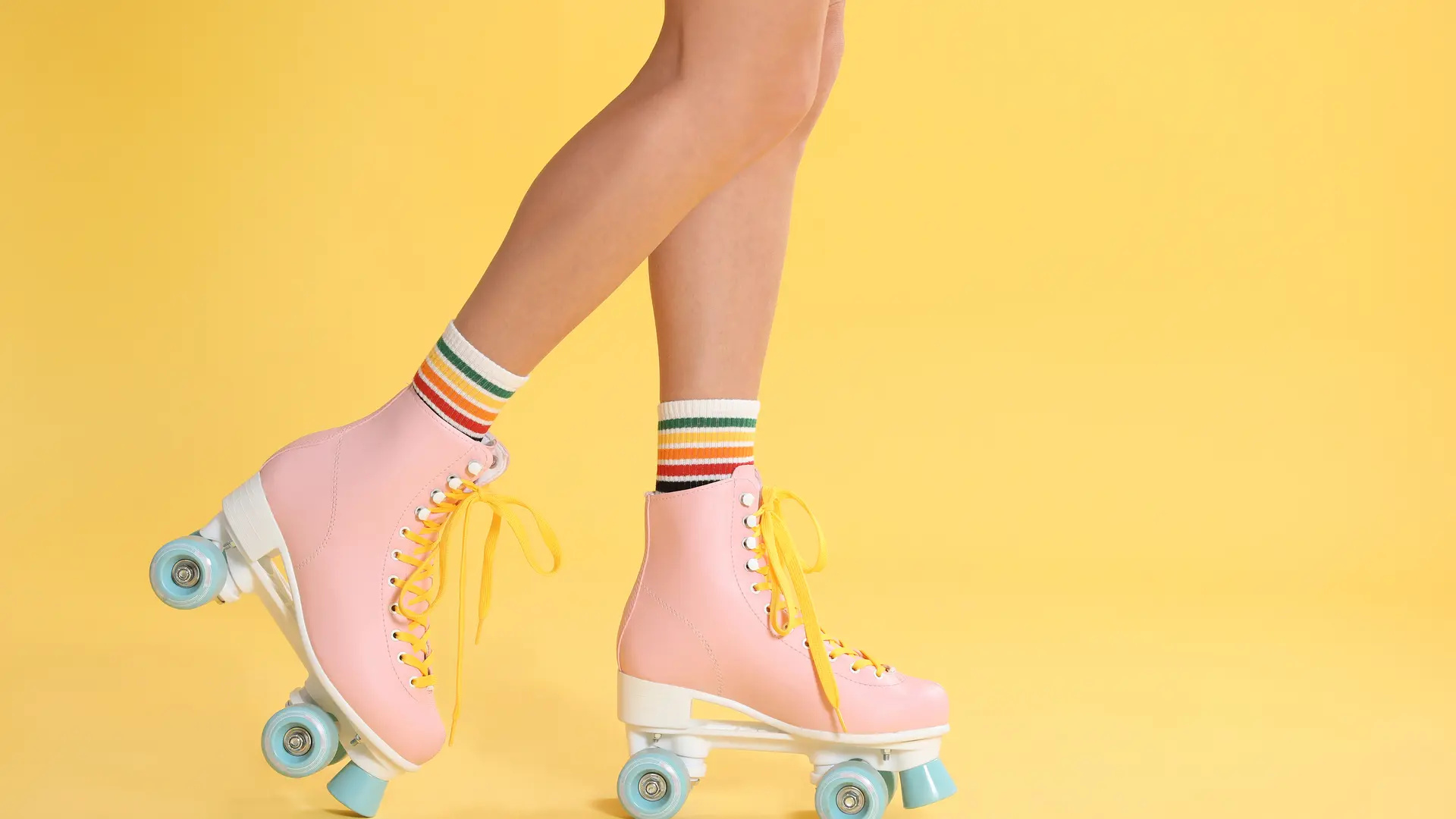 Rollerskating, Roller skates for women, Lifesavvy, Skater gear, 1920x1080 Full HD Desktop