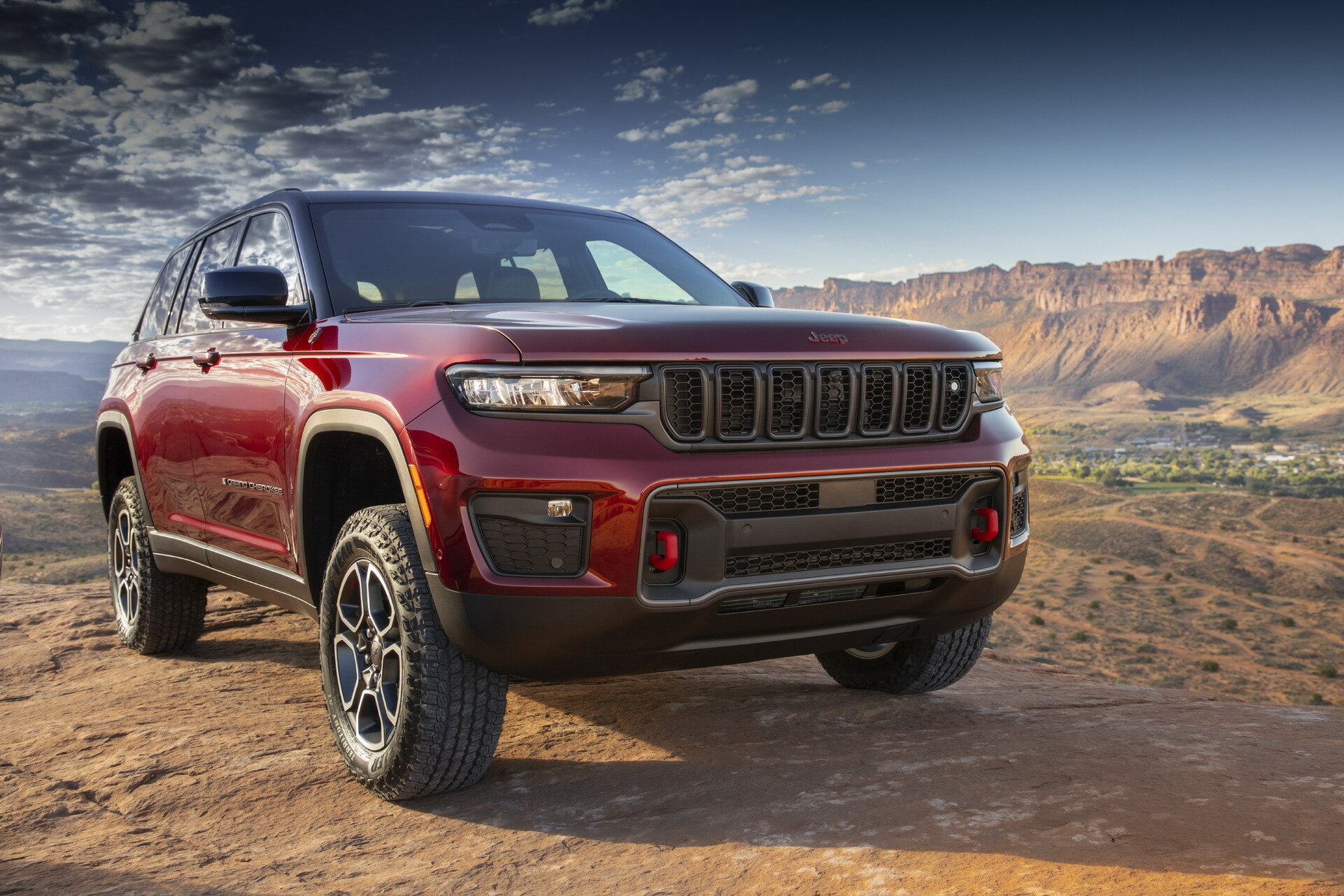 Trailhawk, Jeep Grand Cherokee Wallpaper, 1930x1290 HD Desktop