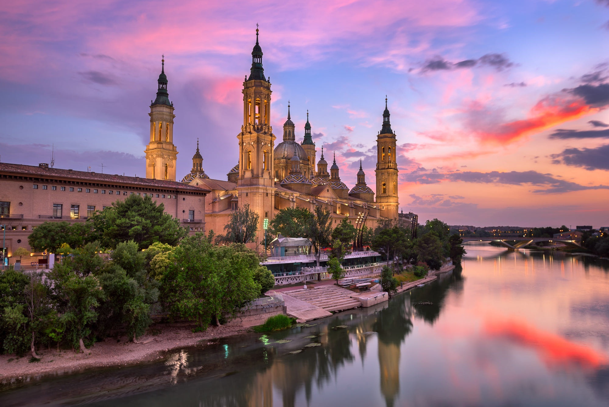 Ebro River, Spanish travels, Scenic beauty, Riviera vibes, 2000x1340 HD Desktop