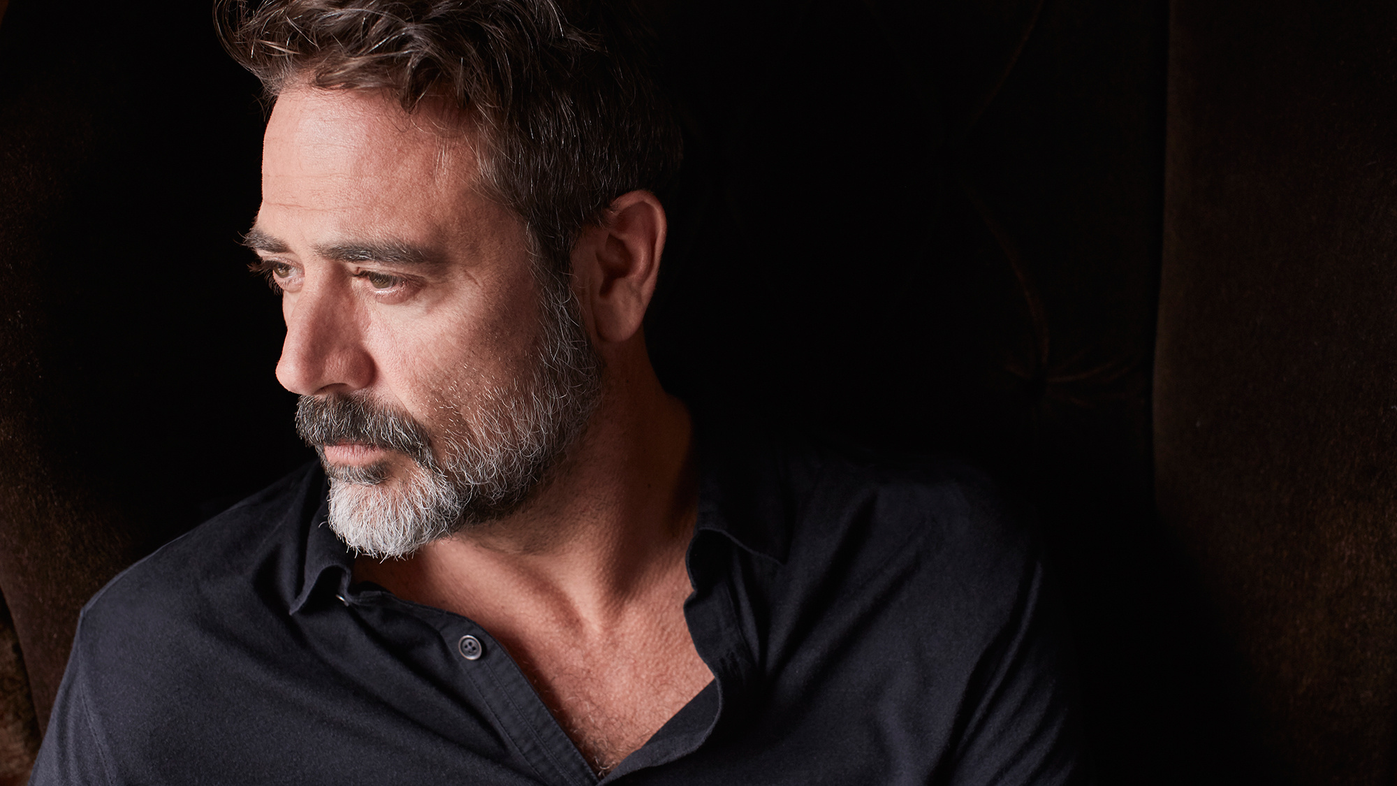 Jeffrey Dean Morgan, HD wallpaper, Background image, Movie star, 2000x1130 HD Desktop