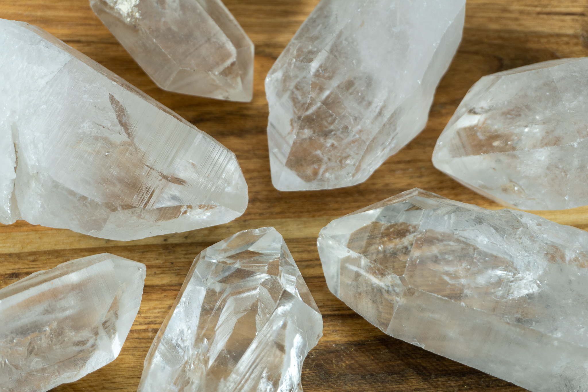 Crystal, Quartz meanings, Crystal properties, Healing journey, 2050x1370 HD Desktop