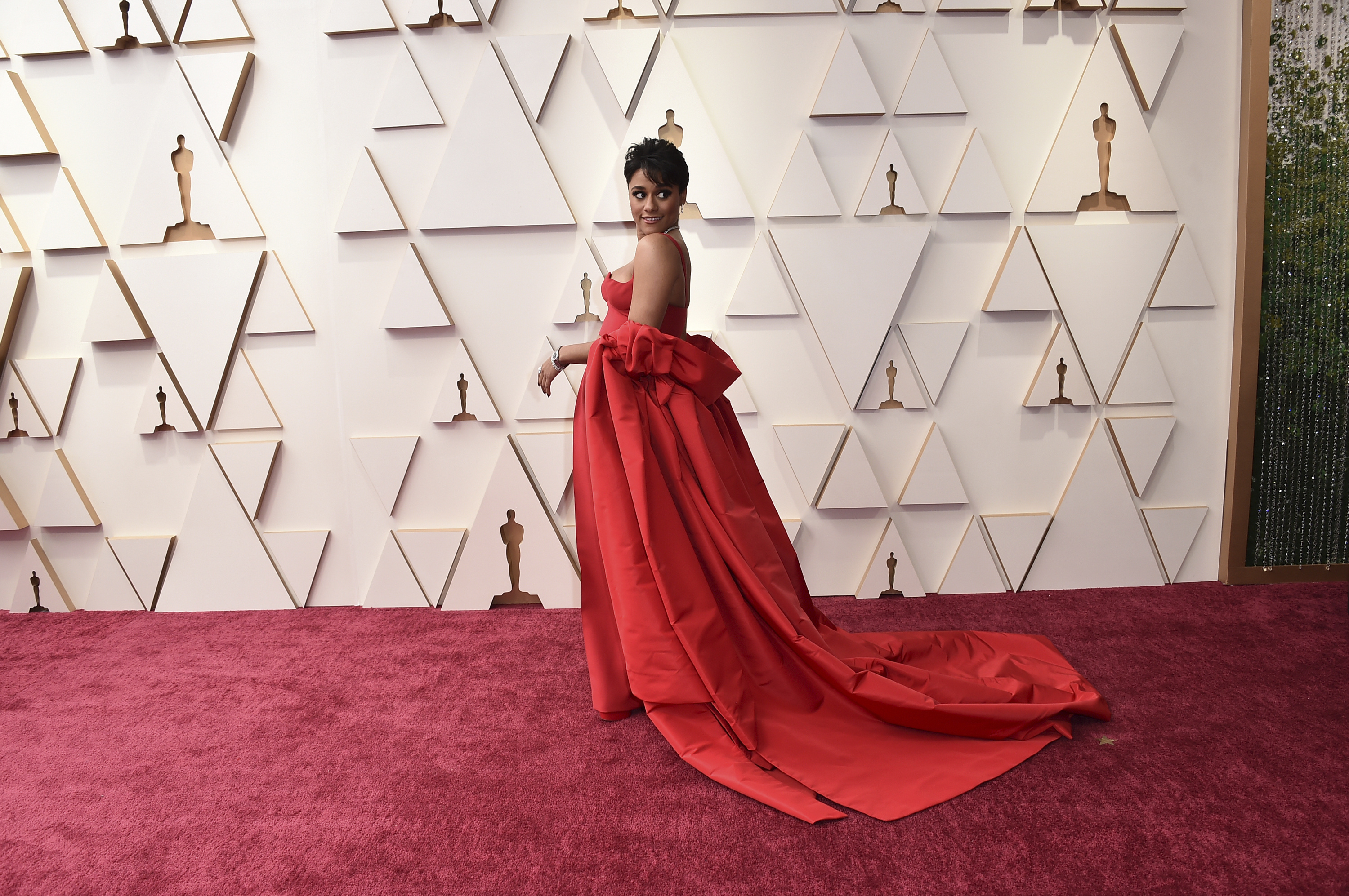 Ariana DeBose, Red Carpet Wallpaper, 3000x2000 HD Desktop