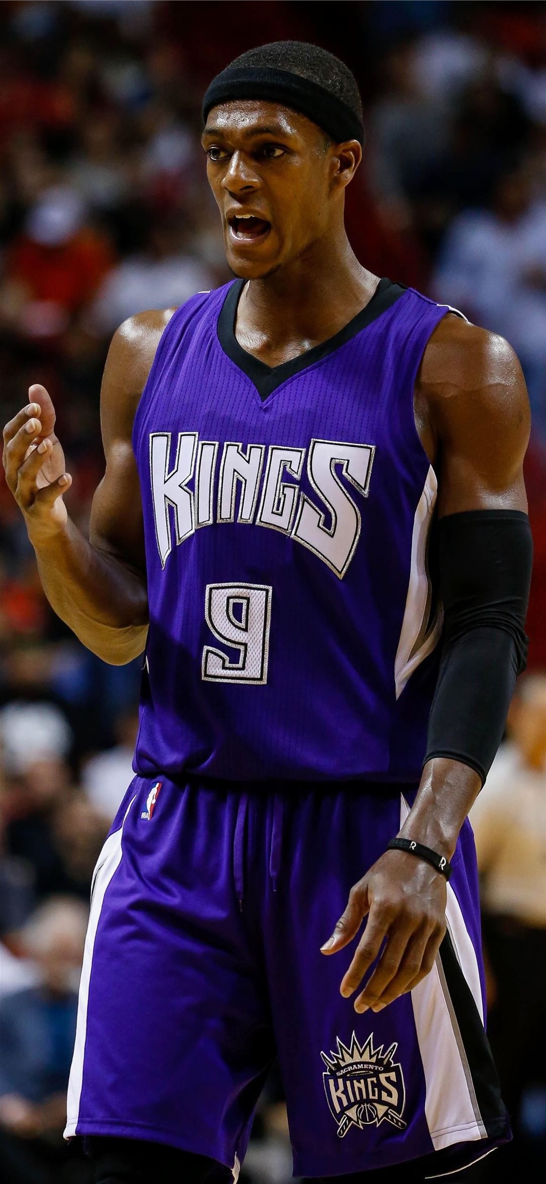 Rajon Rondo, Sacramento Kings Wallpaper, 1080x2340 HD Phone