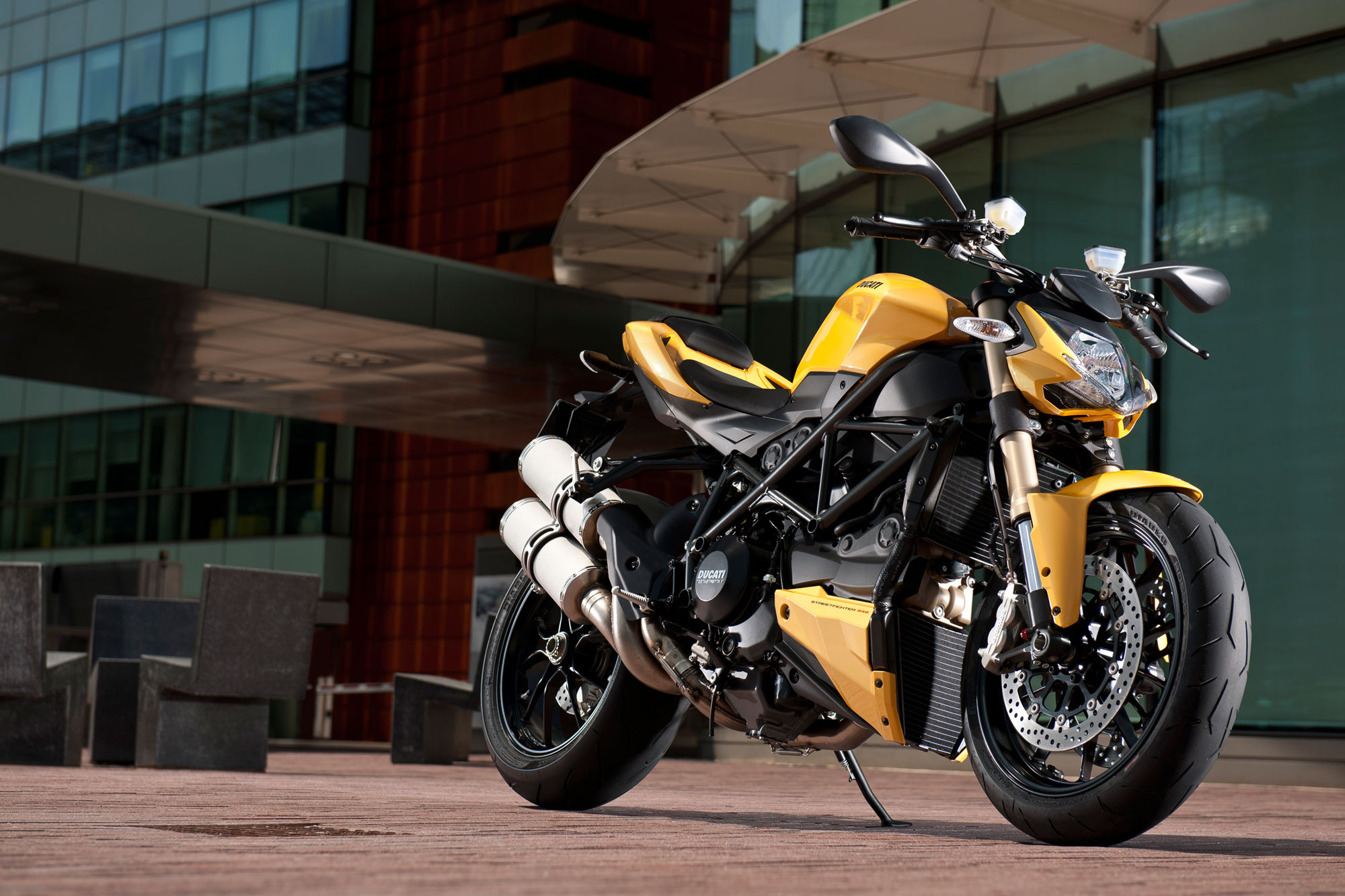 Ducati Streetfighter, 2012 model, Wallpaper, Streetfighter styling, 2000x1340 HD Desktop