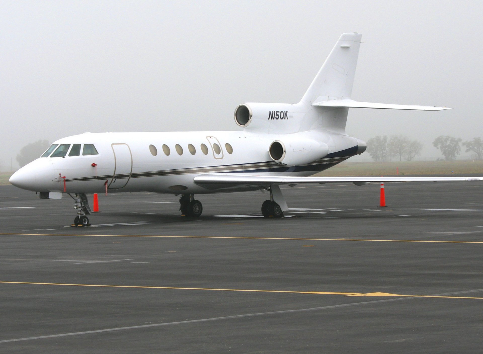 Dassault Falcon 50, Iconic luxury jet, Prestigious air travel, 1920x1410 HD Desktop