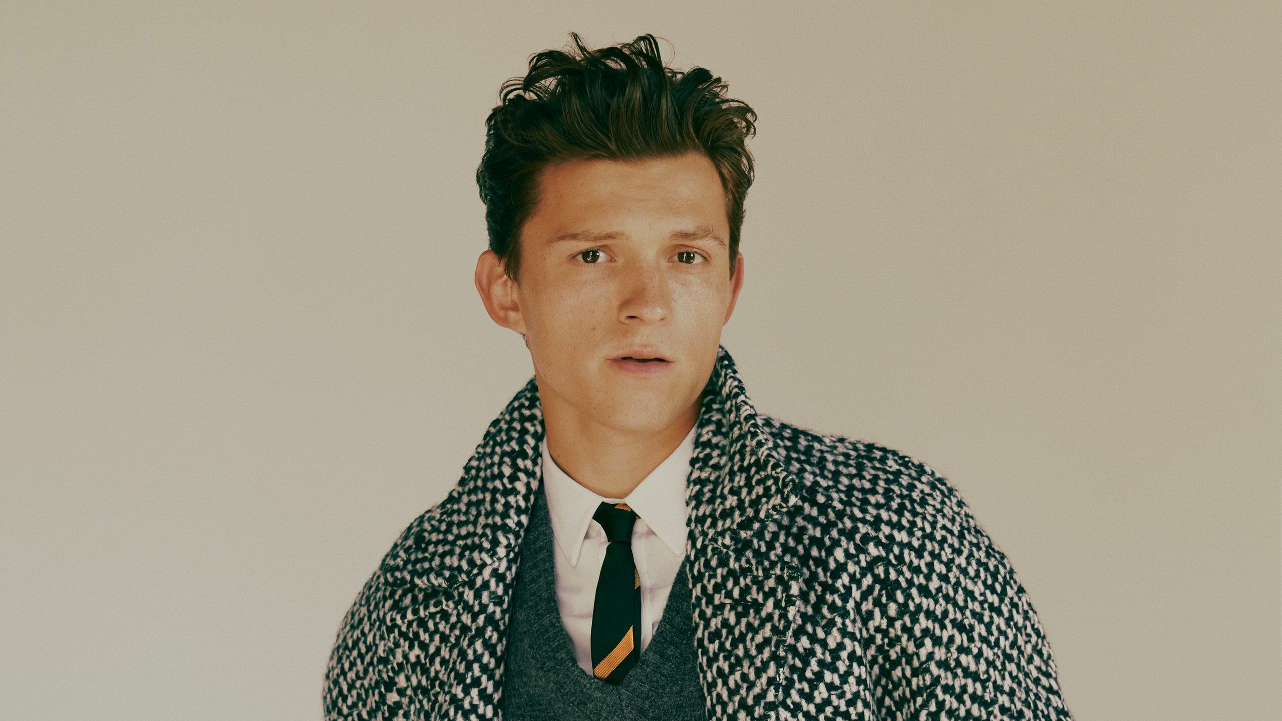 Tom Holland, HD, Desktop, Celeb, 2560x1440 HD Desktop