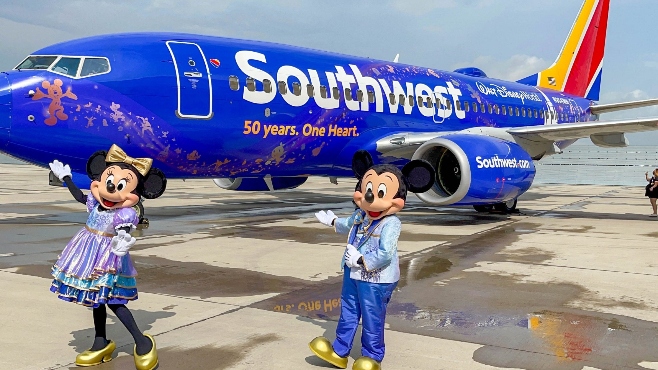 50th-anniversary livery, Southwest Airlines Wallpaper, 2560x1440 HD Desktop