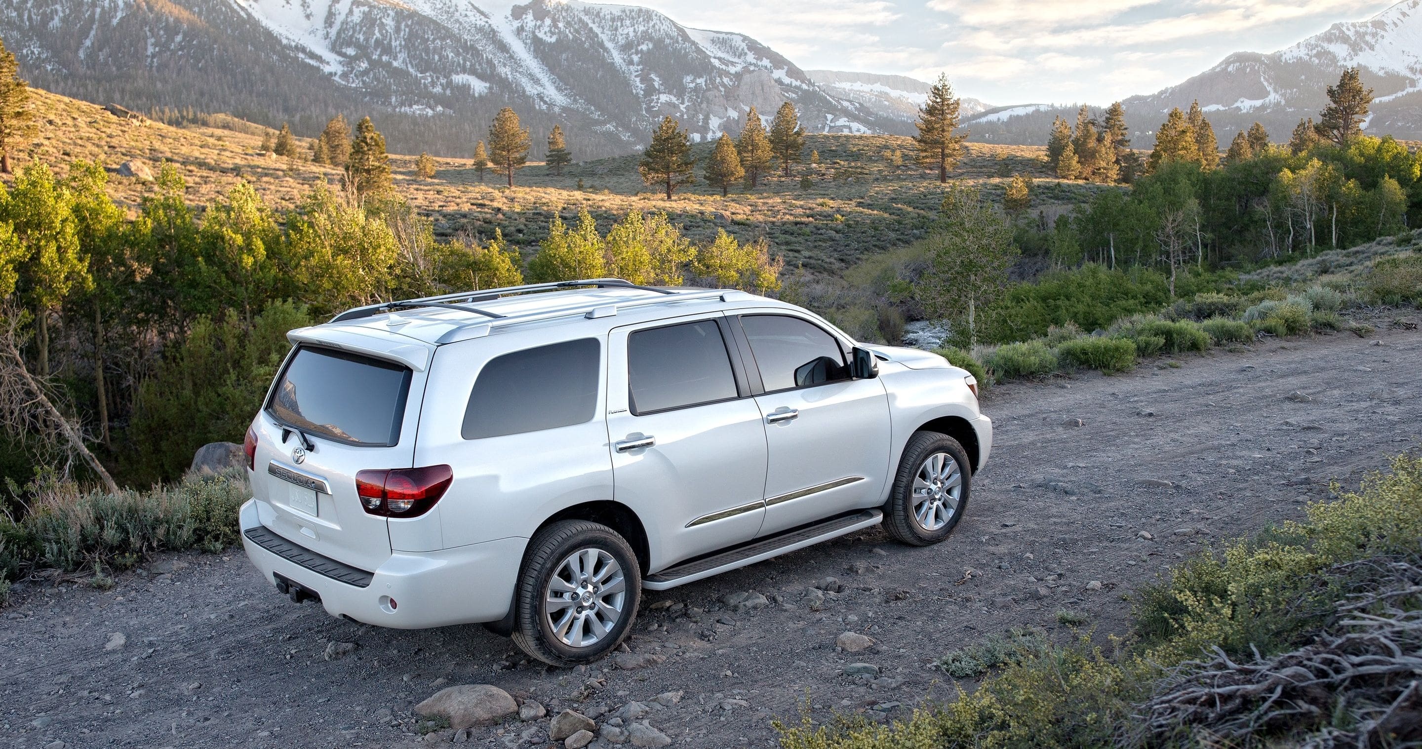 Trip, Toyota Sequoia Wallpaper, 2880x1520 HD Desktop