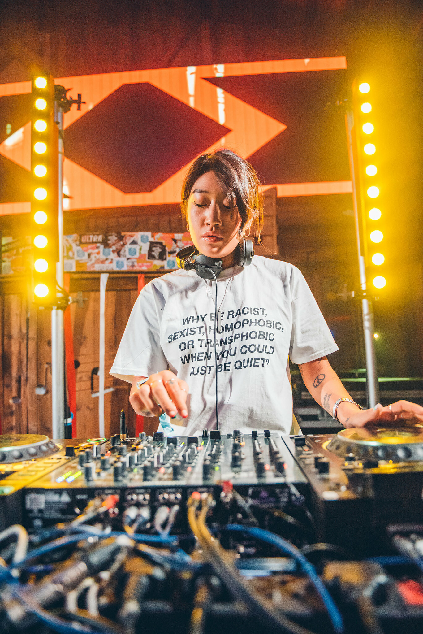 Snowbombing Festival, Peggy Gou Wallpaper, 1370x2050 HD Phone