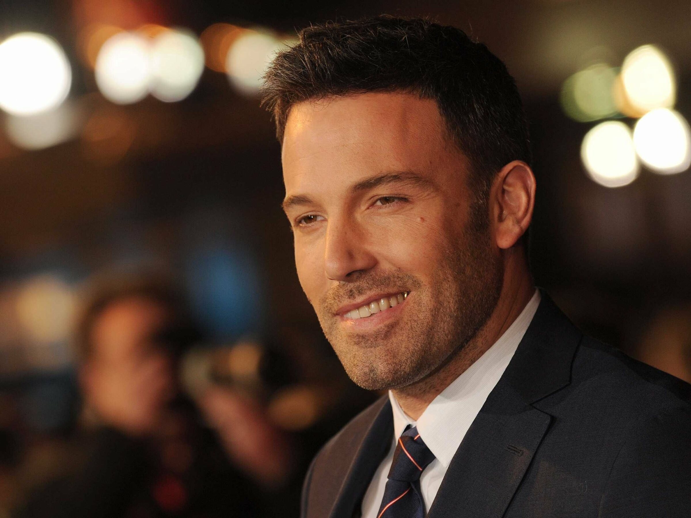 Ben Affleck, Smiling face, HD wallpaper, Captivating charm, 2400x1800 HD Desktop