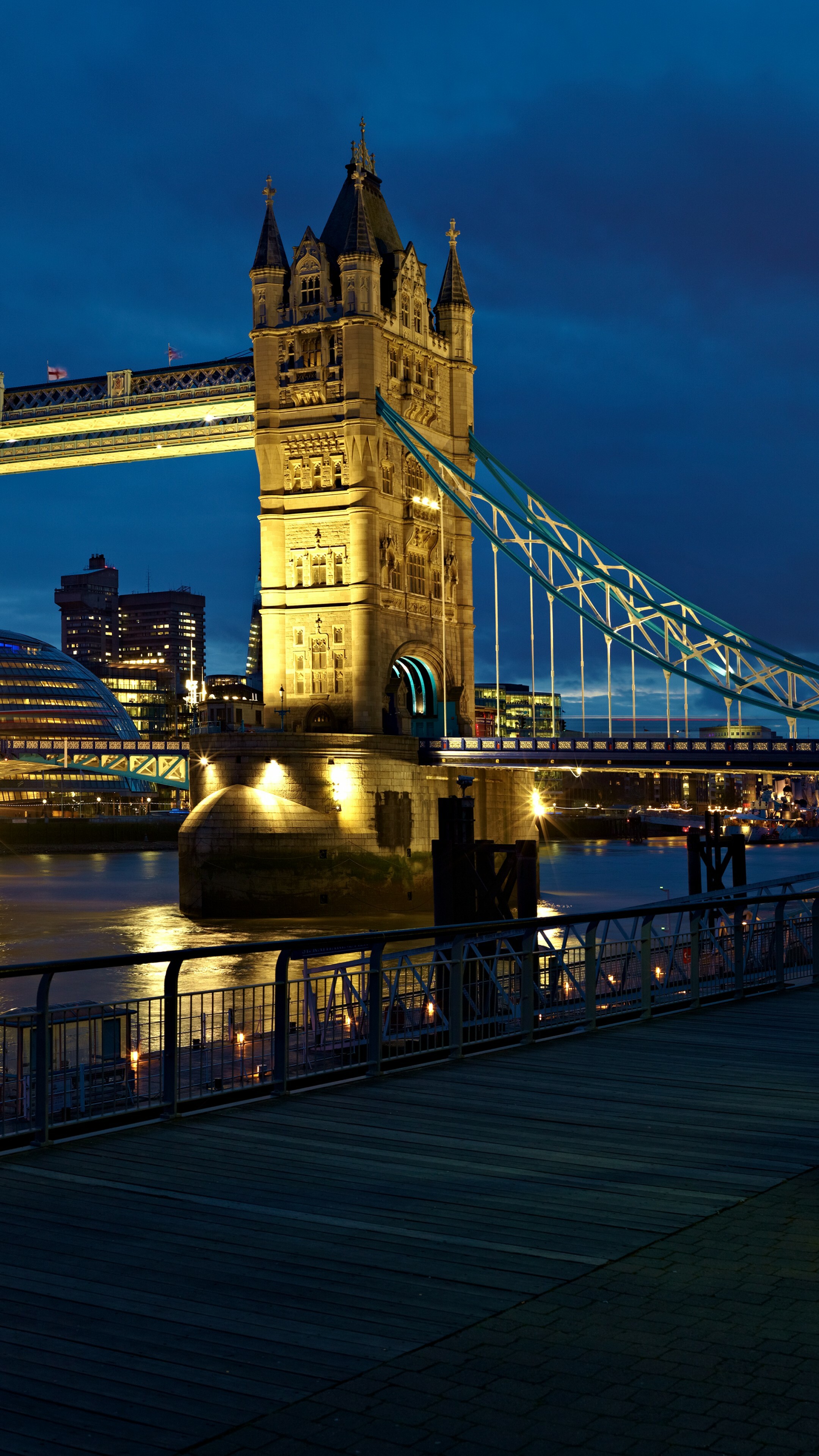 United Kingdom, London Bridge, Night beauty, Architectural marvels, 2160x3840 4K Phone