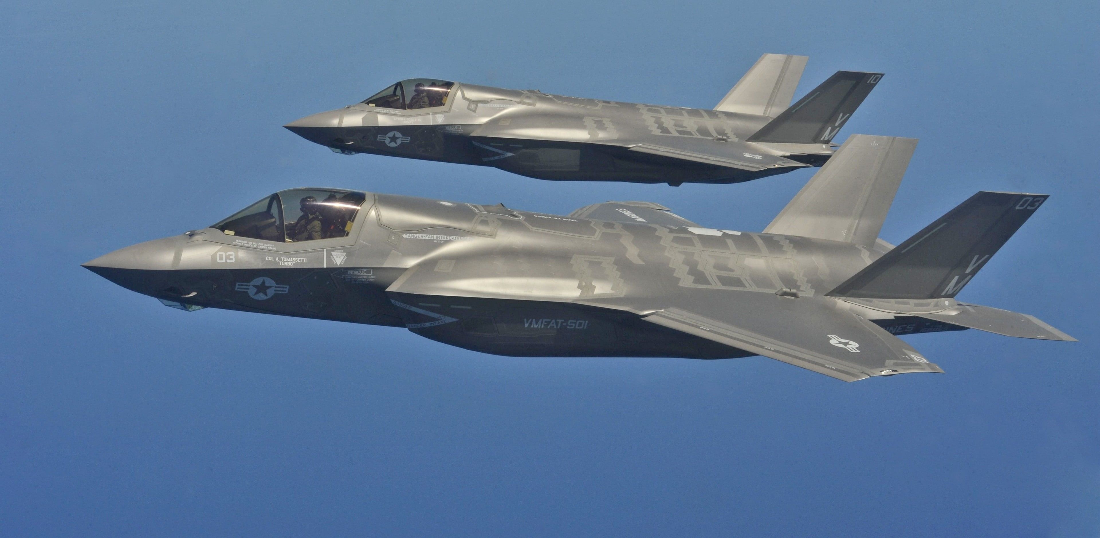 Lockheed Airplane, F-35 Lightning II, Jet Fighter, 3840x1880 Dual Screen Desktop