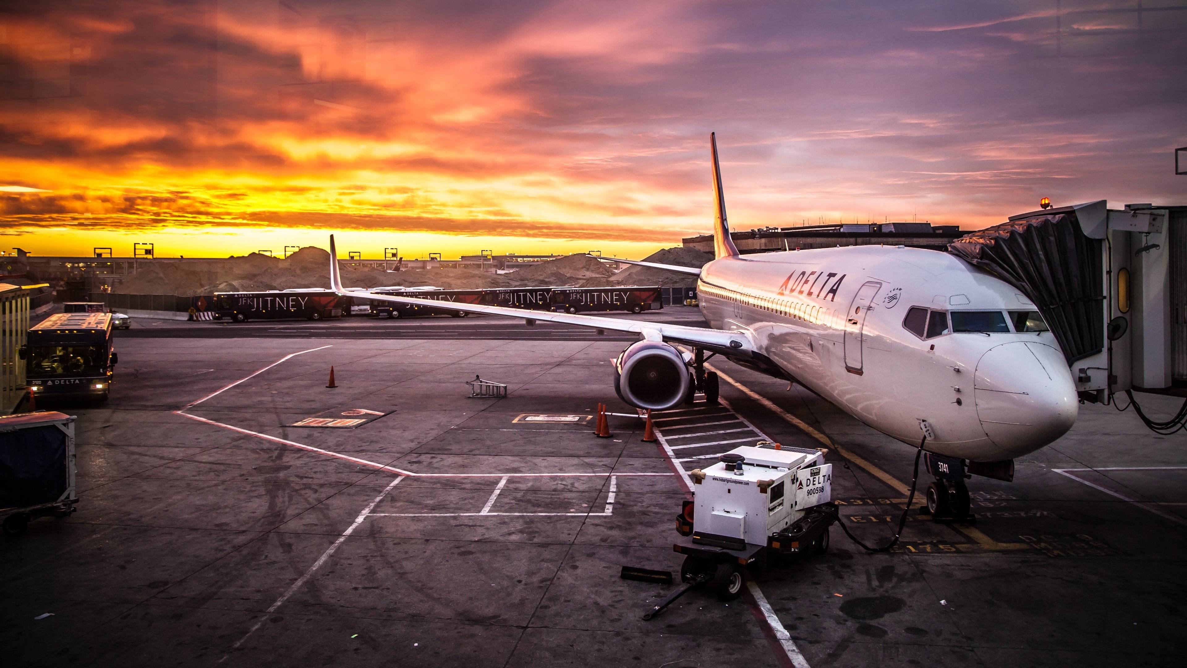 Delta, Aircrafts Wallpaper, 3840x2160 4K Desktop