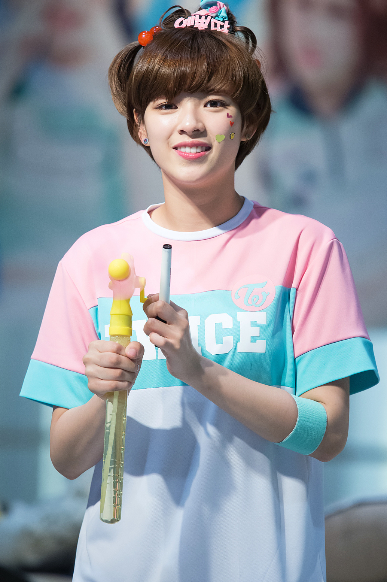 Jeongyeon (TWICE), Music artist, Yoo Jeongyeon wallpaper, Kpop idol, 1280x1920 HD Phone