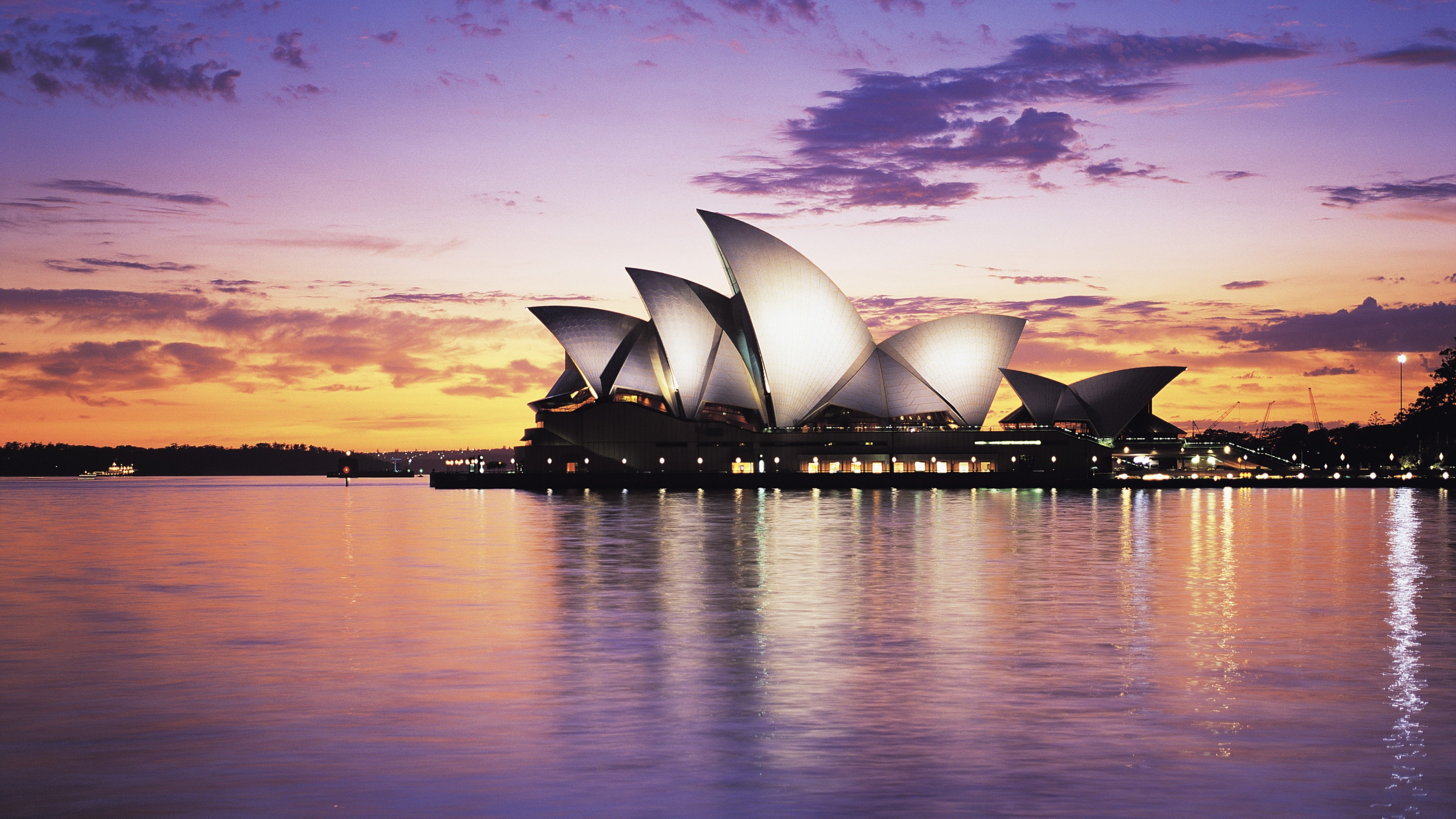 Sydney Opera House, Australian tourism, Architectural grandeur, Landmark attraction, 3840x2160 4K Desktop