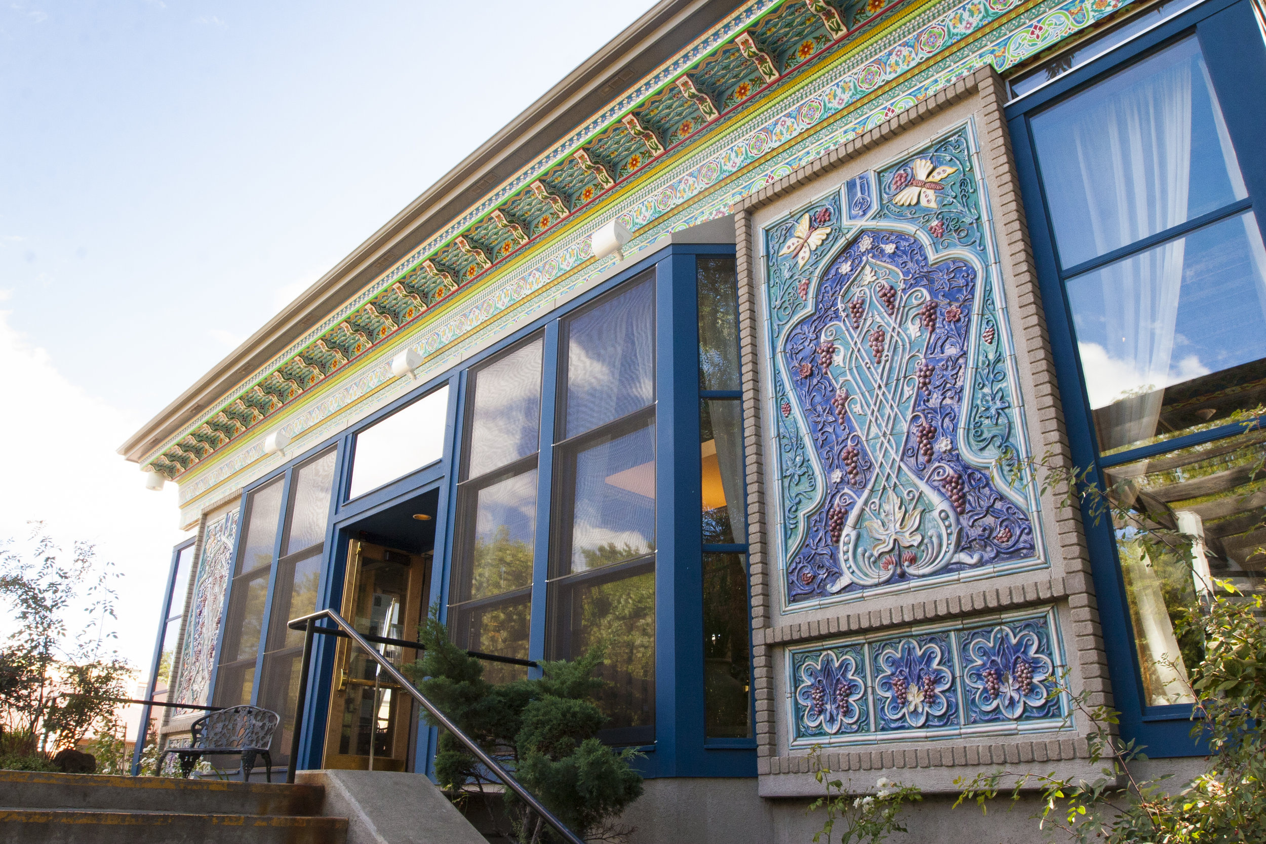 Teahouse Boulder, Dushanbe history, Cultural landmark, Architectural beauty, 2500x1670 HD Desktop