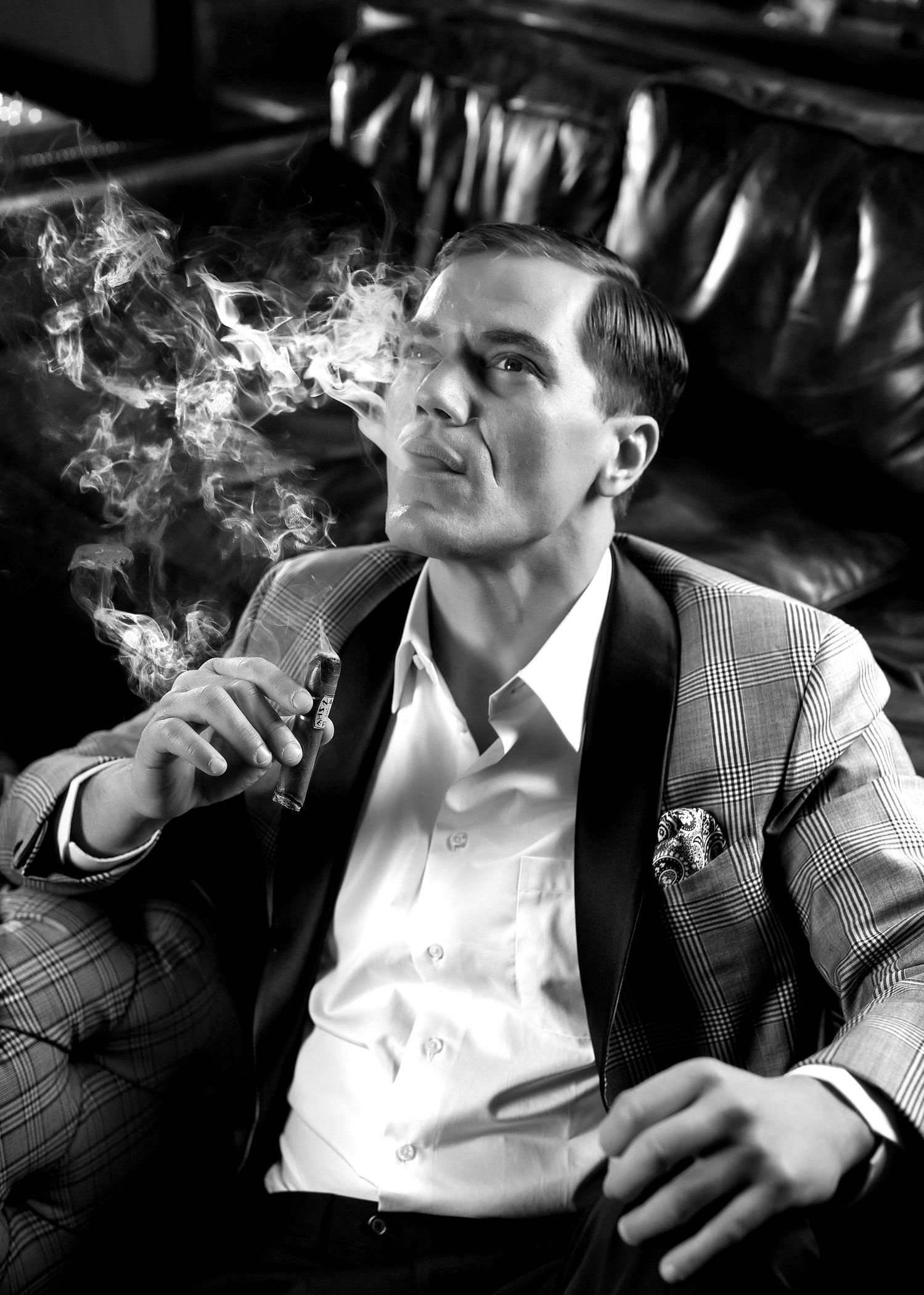 Michael Shannon, Smoke cigars, Gregg Delman, Michael Dude, 1500x2100 HD Phone