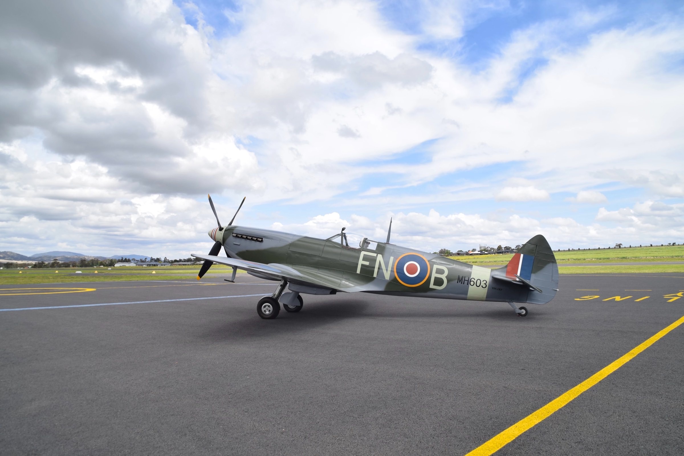 For Sale: A Flight-Ready WWII-Era Supermarine Spitfire IX 2400x1610