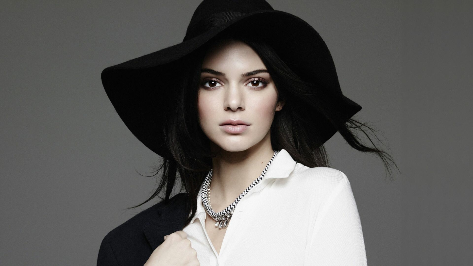 Kendall Jenner, Black big hat, Celebrity wallpaper, Image, 1920x1080 Full HD Desktop