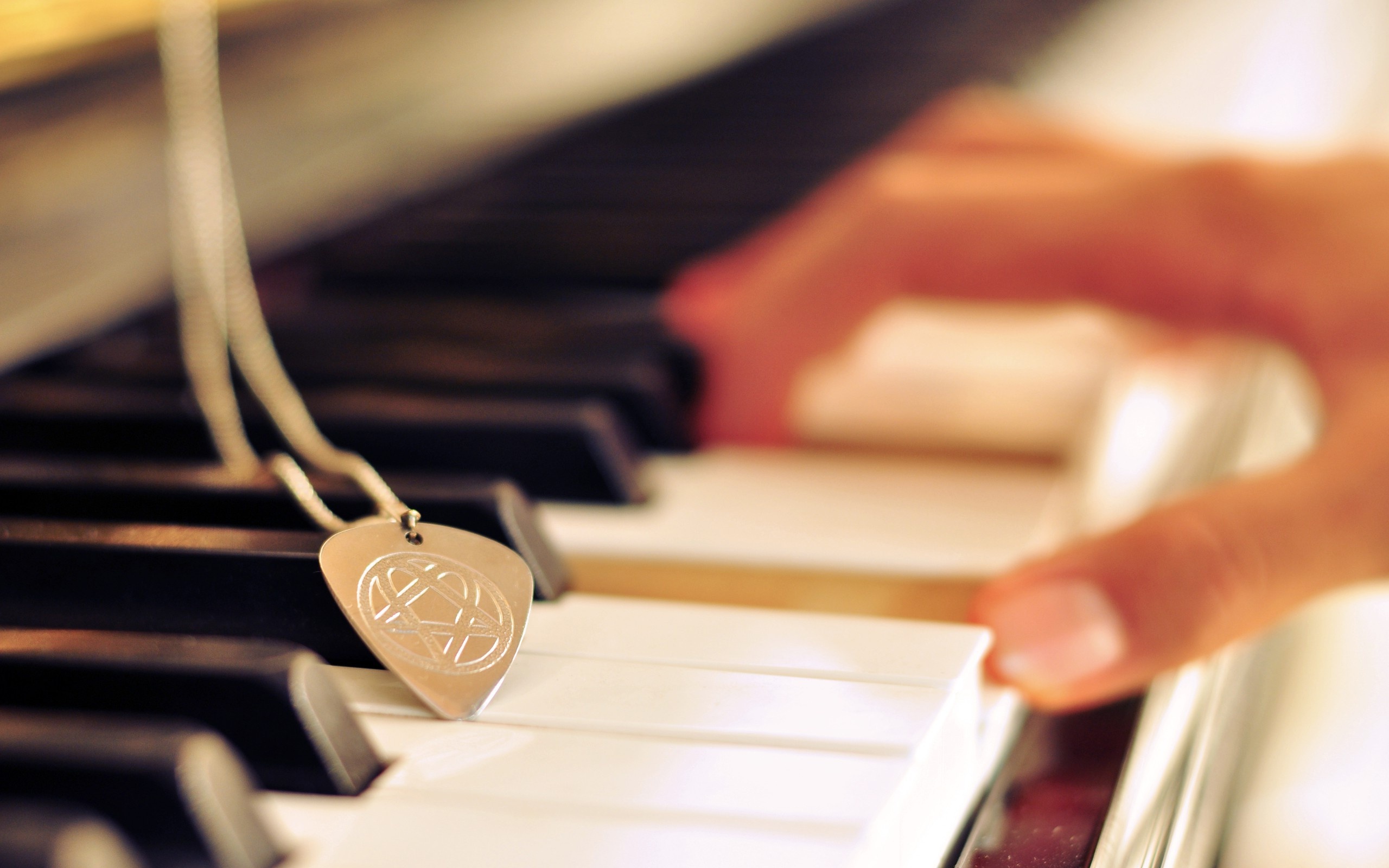 musical wallpaper, piano enthusiast, elegant design, melodic inspiration, 2560x1600 HD Desktop