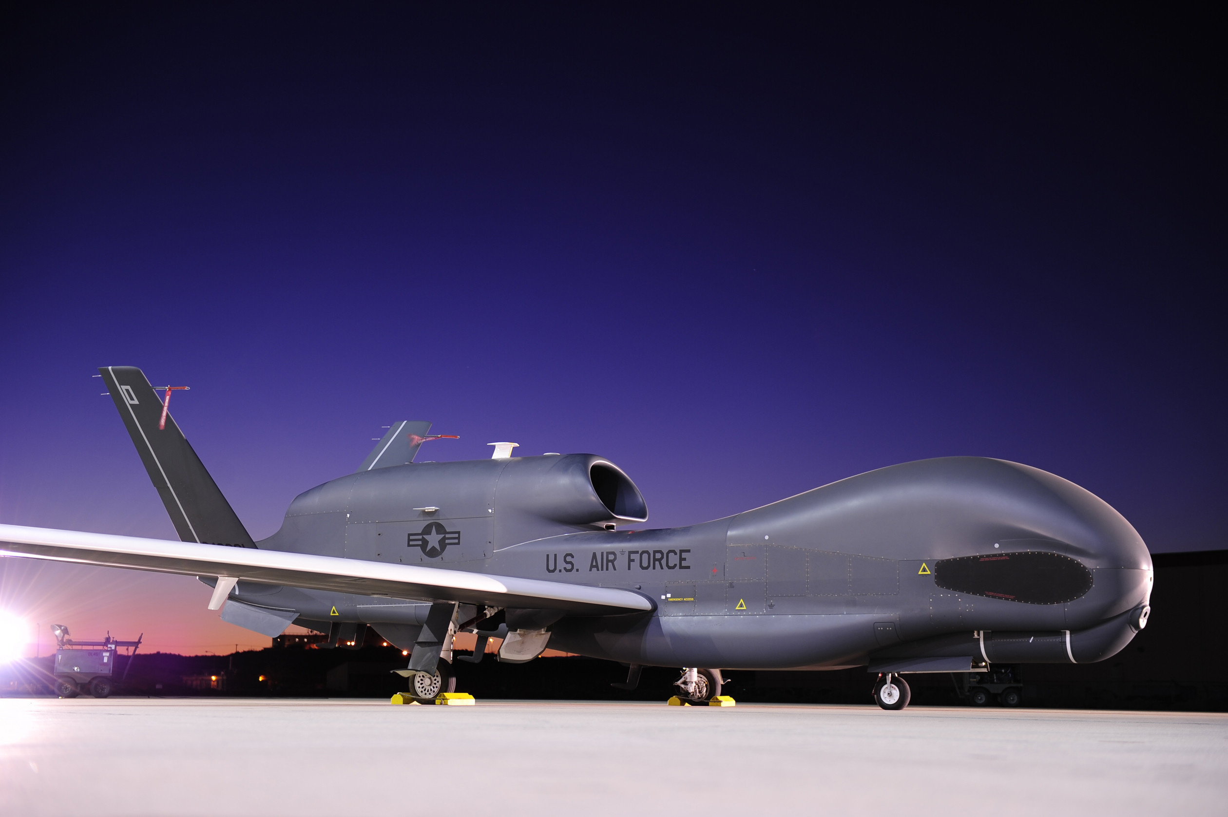 Northrop Grumman, RQ-4 wallpapers, Desktop, Free download, 2520x1680 HD Desktop