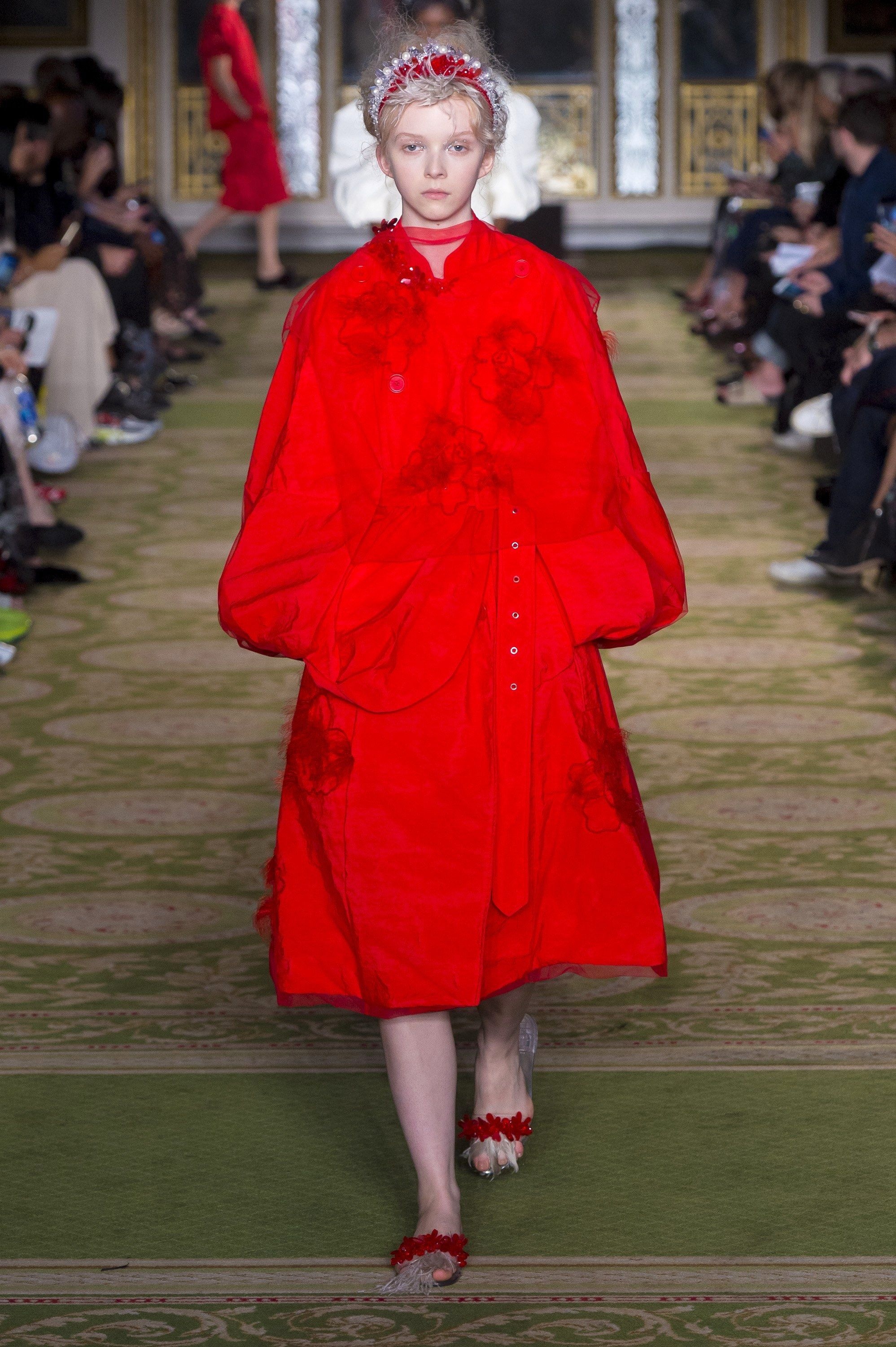 Simone Rocha, London Fashion, Summer fashion outfits, 2000x3000 HD Phone