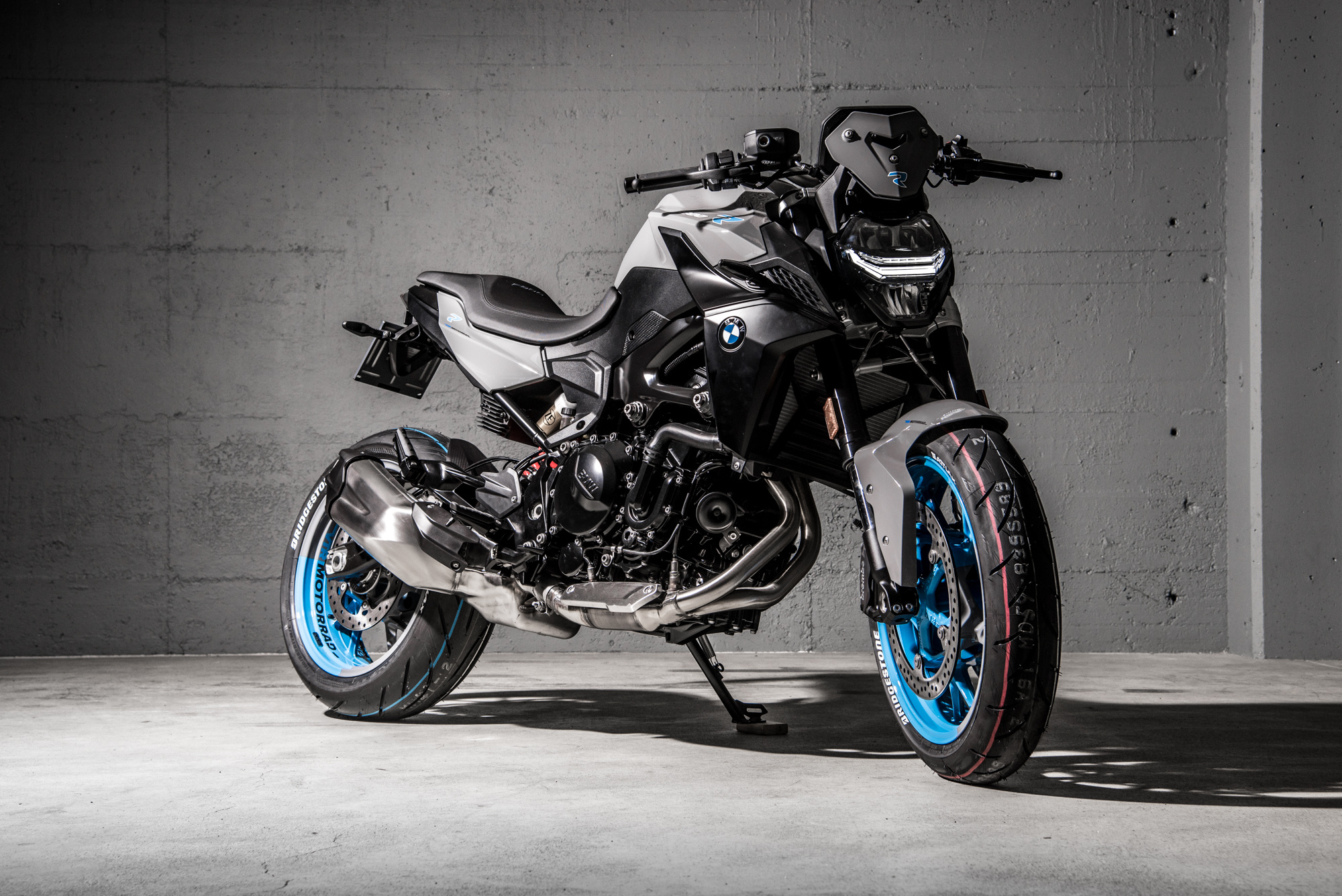 Nardo-Blue Edition, BMW F 900 R Wallpaper, 2000x1340 HD Desktop