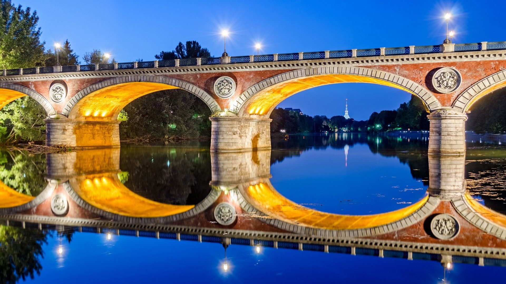 The Po River, Discover Turin, Italian beauty, Cultural heritage, 1920x1080 Full HD Desktop