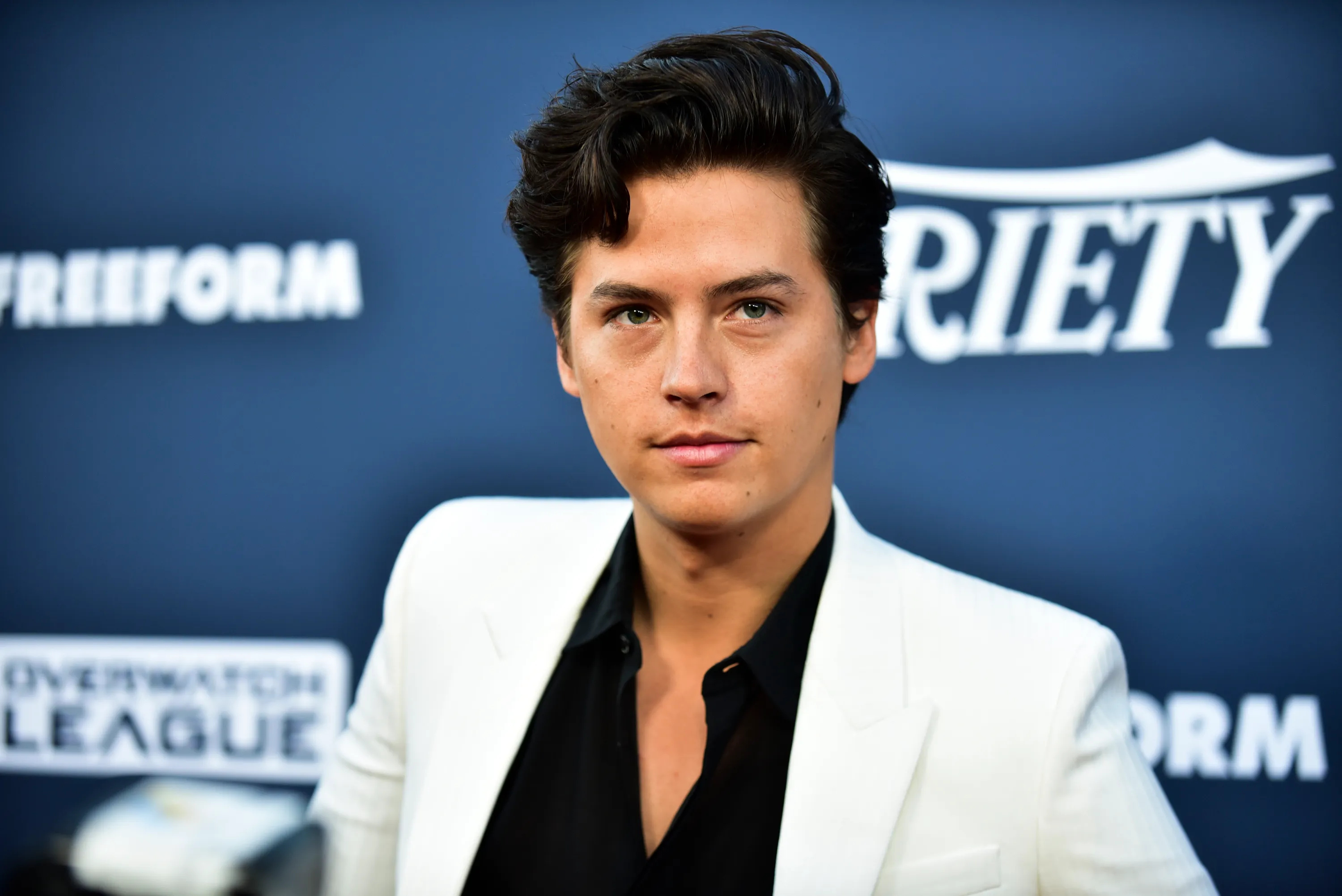 Cole Sprouse TV shows, Rumor shut down, Photoshopping, Instagram, 3000x2010 HD Desktop