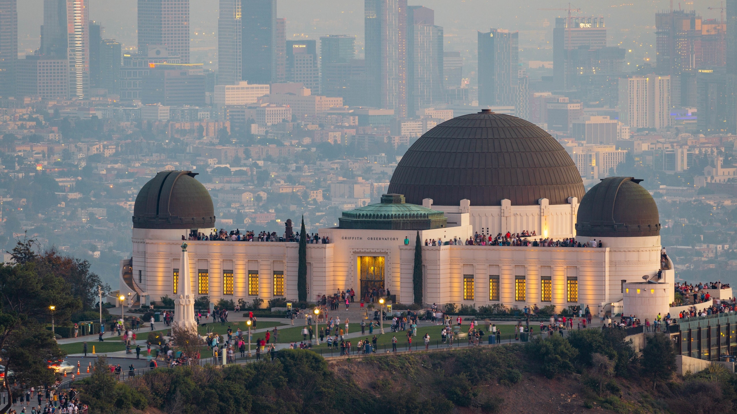 Griffith Observatory, Travels, Vacation rentals, Ferienwohnung, 2560x1440 HD Desktop