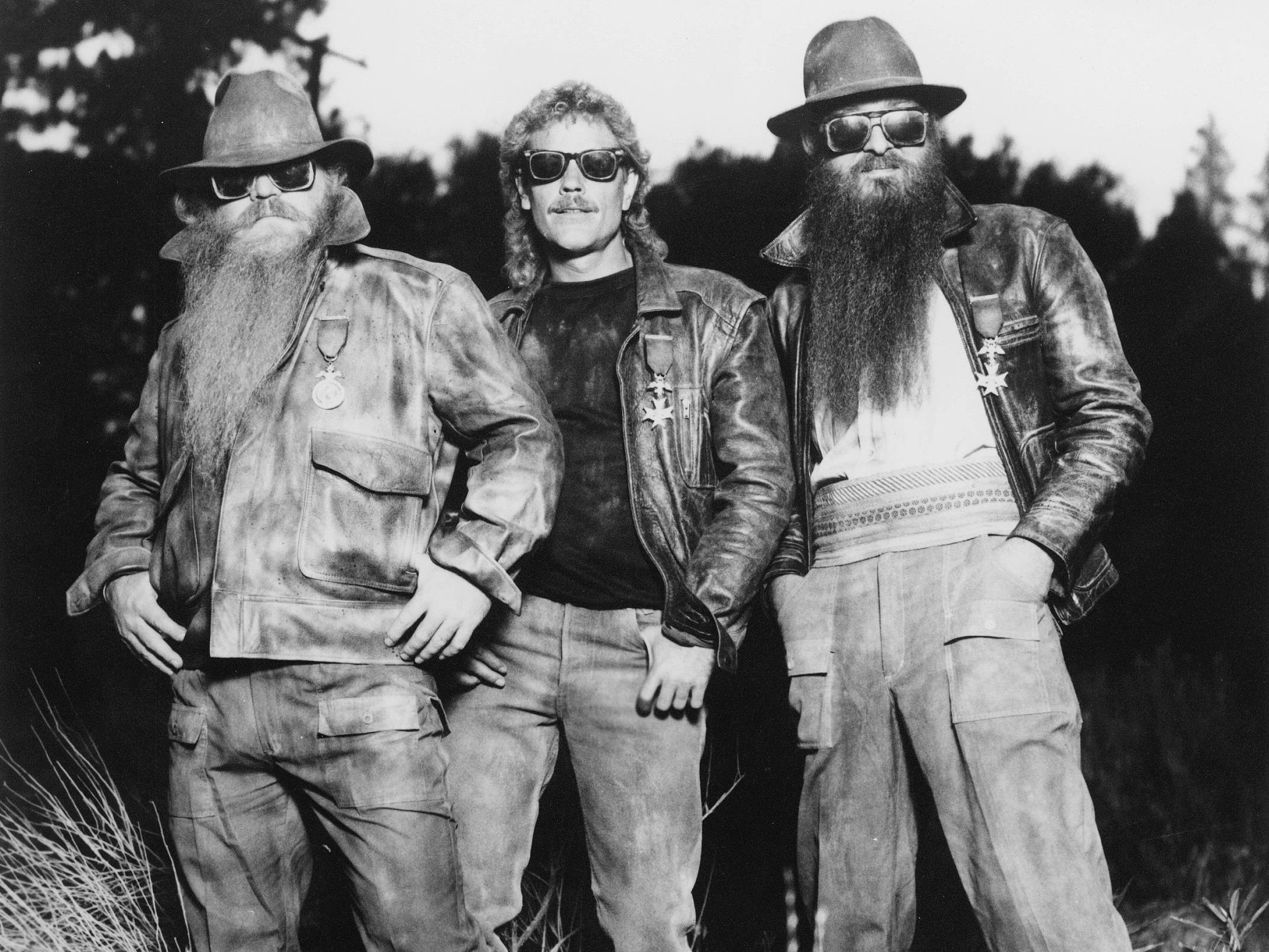 ZZ Top, Rock 'n' roll power, Electrifying performances, Musical legends, 2150x1610 HD Desktop