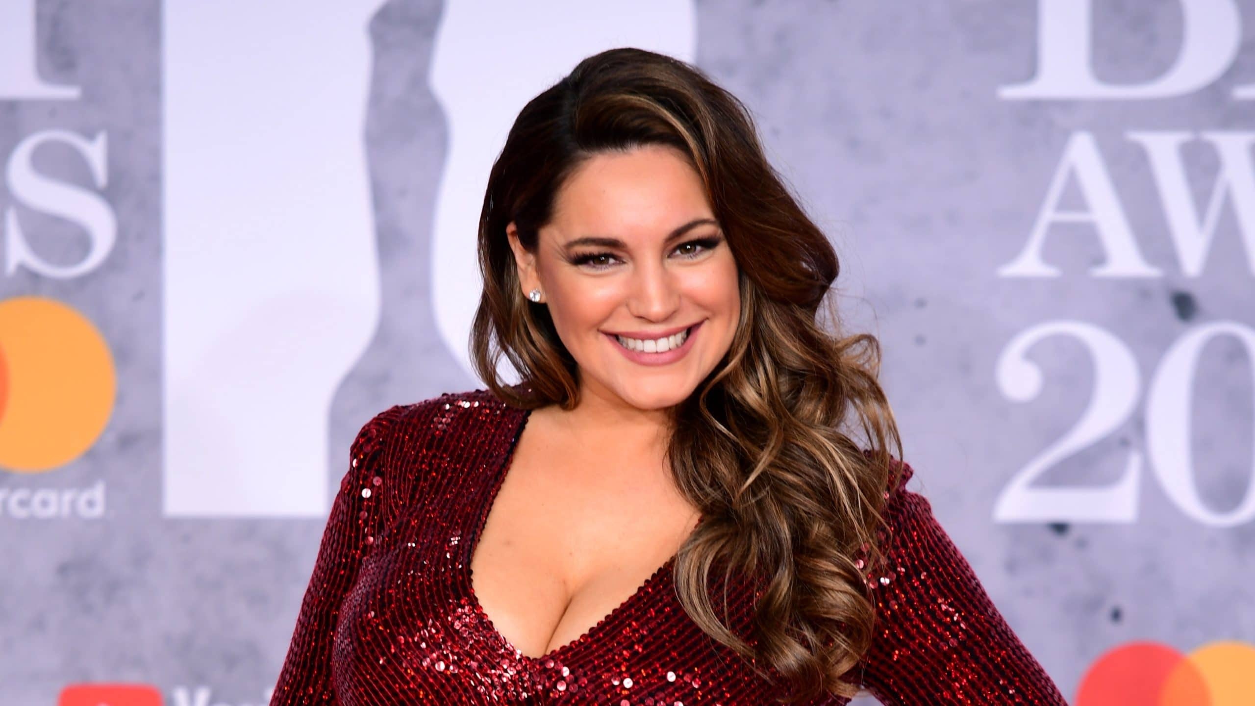 Kelly Brook, Biography height, Life story, Super stars, 2560x1440 HD Desktop