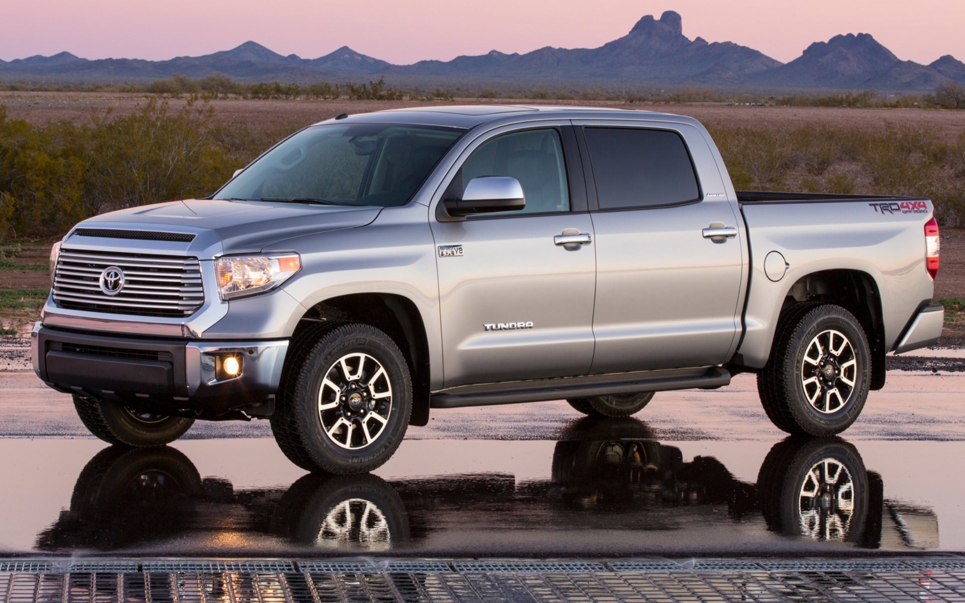 Toyota Tundra, Impressive styling, High-performance beast, Unmatched durability, 1920x1200 HD Desktop