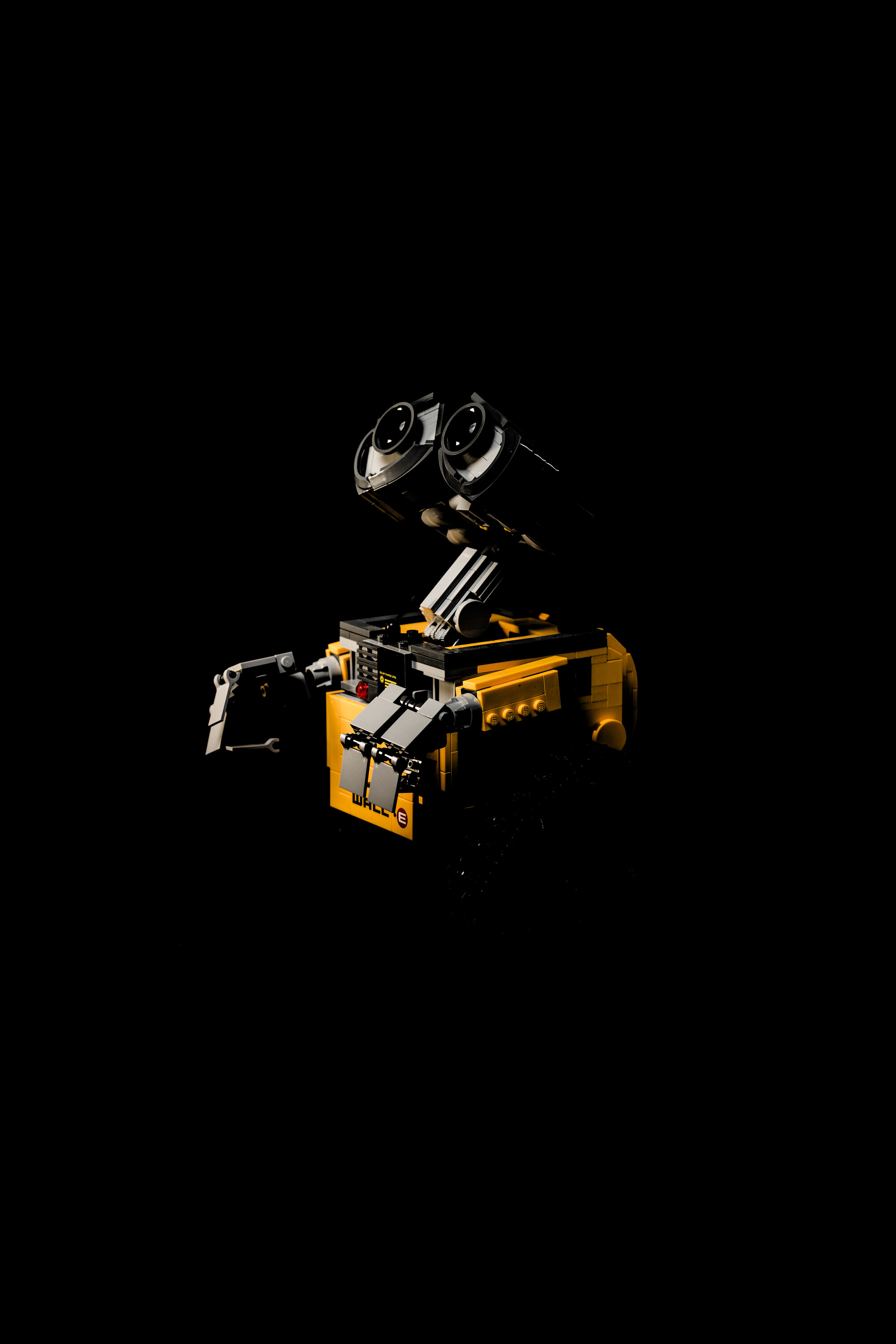 WALLE, High-definition wallpaper, Immerse in the world, Stunning details, 2000x3000 HD Phone