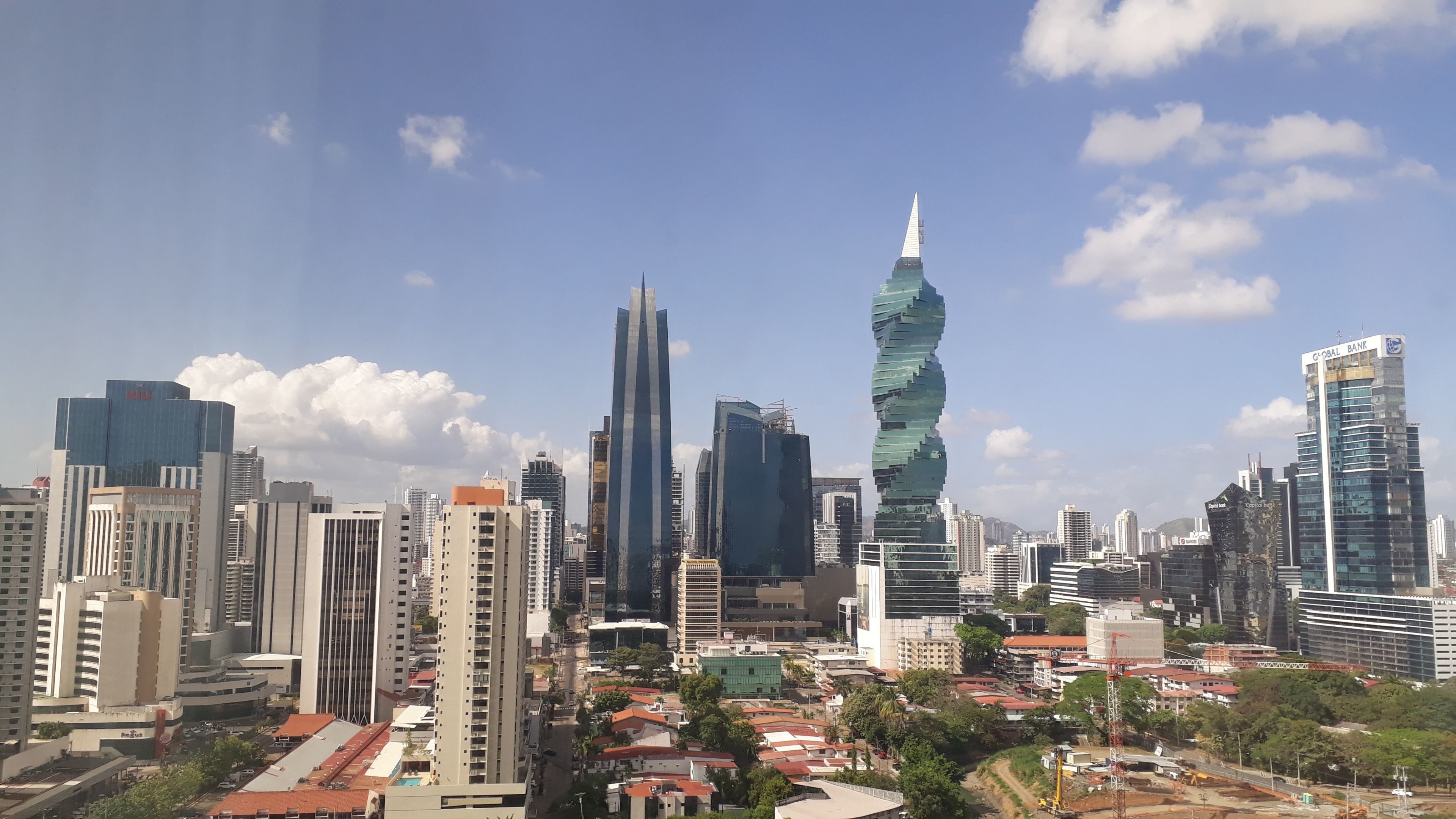 Obarrio, Panama City Wallpaper, 3840x2160 4K Desktop