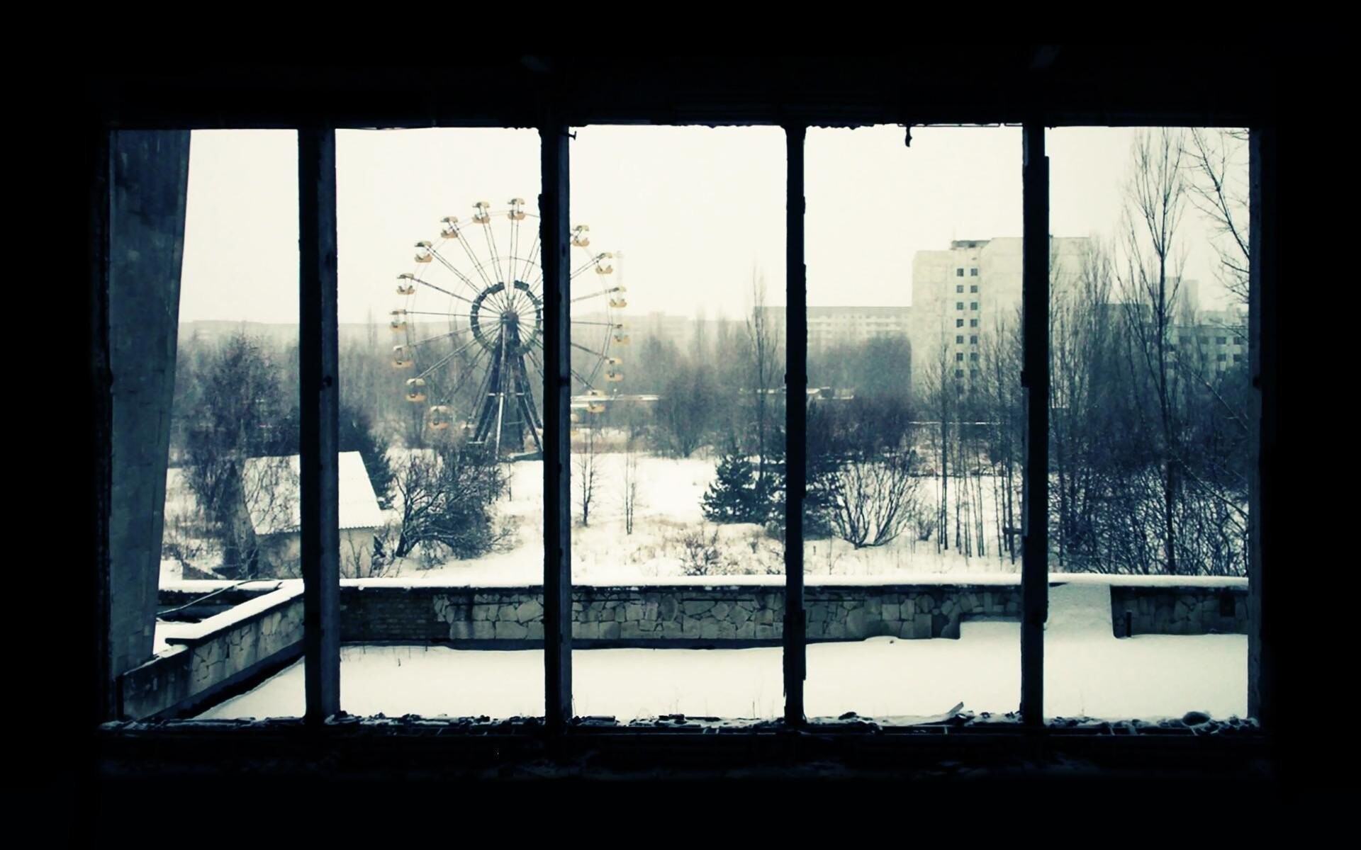 Ghost Town, Pripyat, Ukraine Chernobyl wallpaper, 1920x1200 HD Desktop