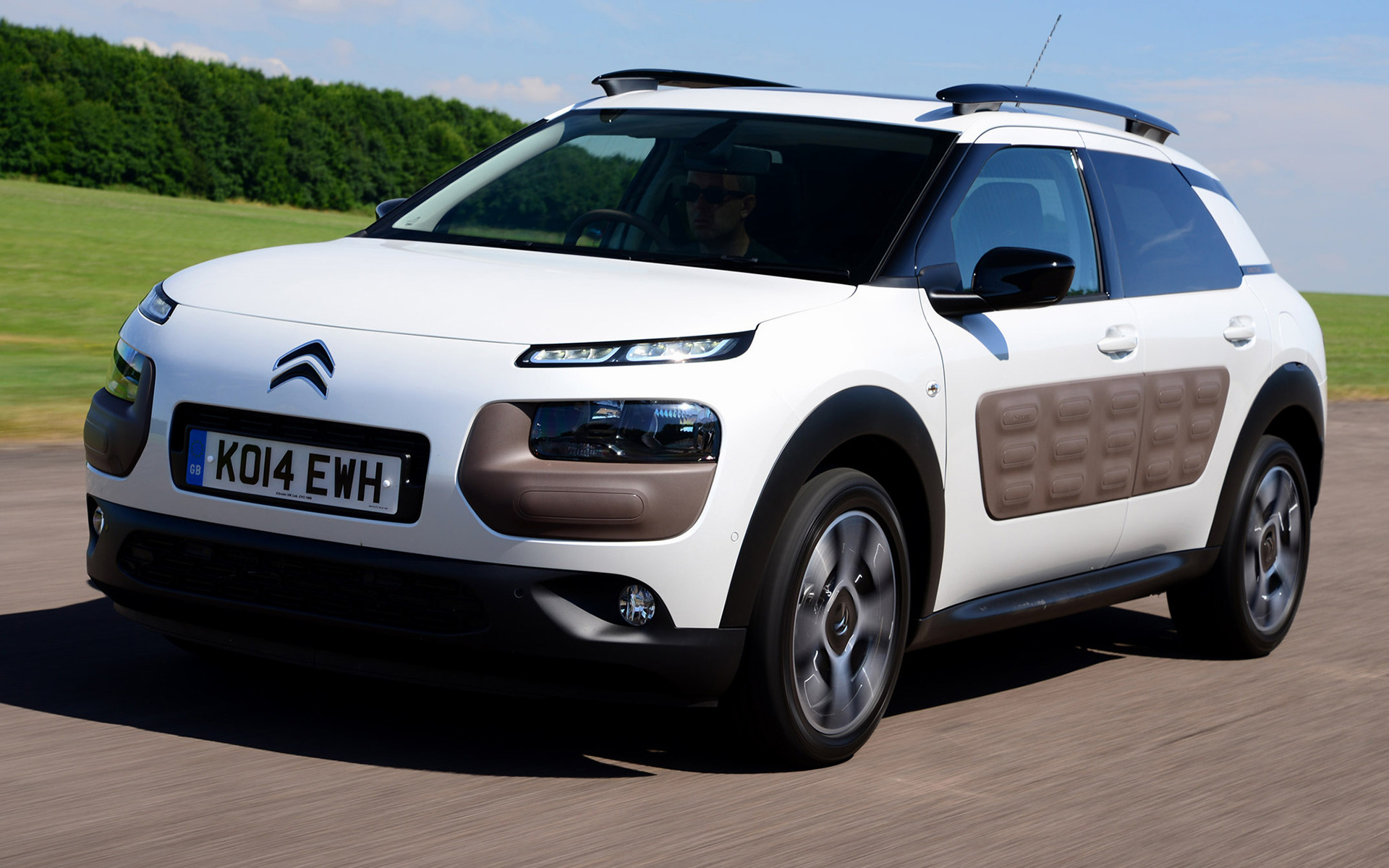 Citroen C4 Cactus, Urban chic, Comfortable ride, Distinctive style, 1920x1200 HD Desktop