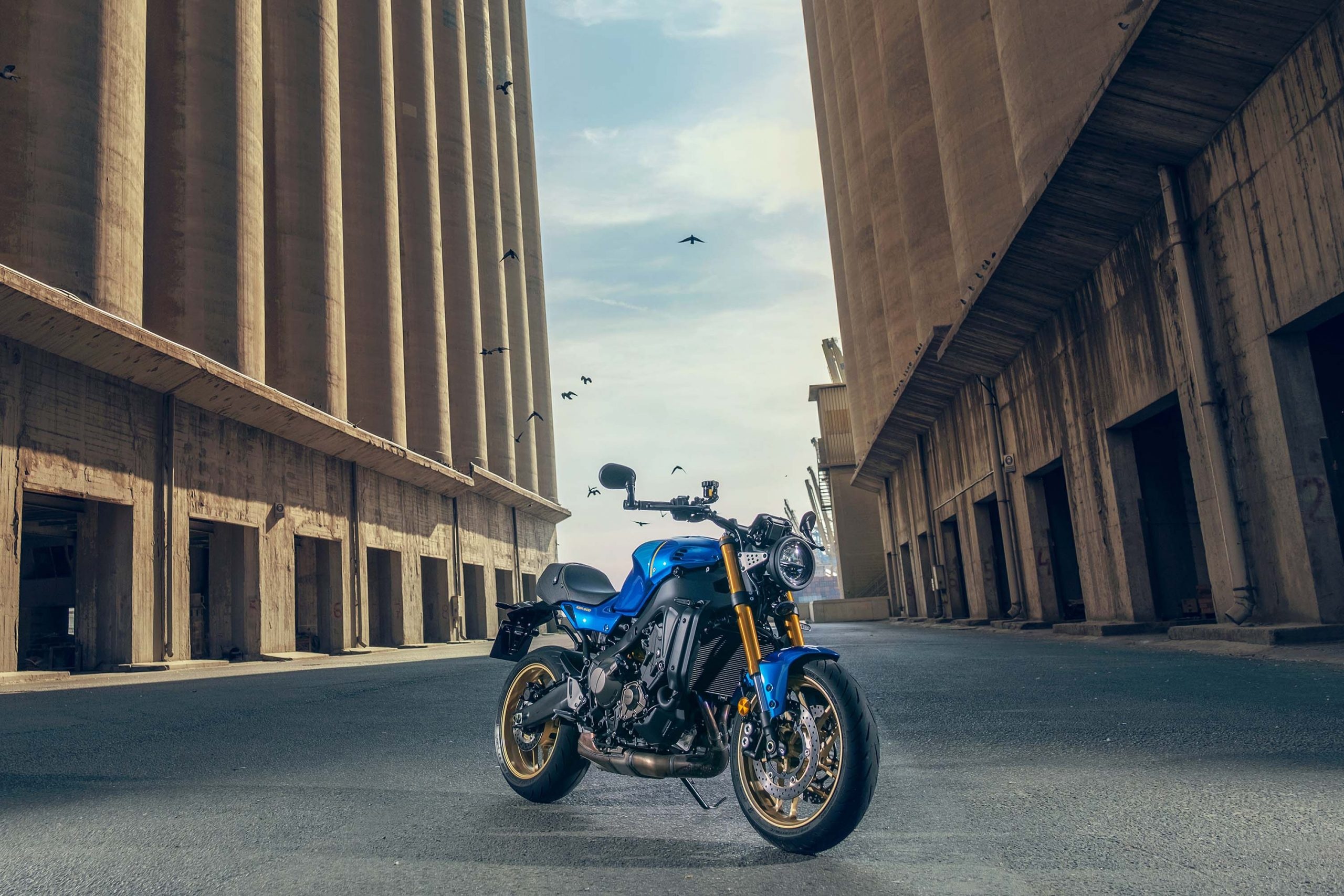 Yamaha XSR900, Redesigned model, Big updates, Affordable price, 2560x1710 HD Desktop