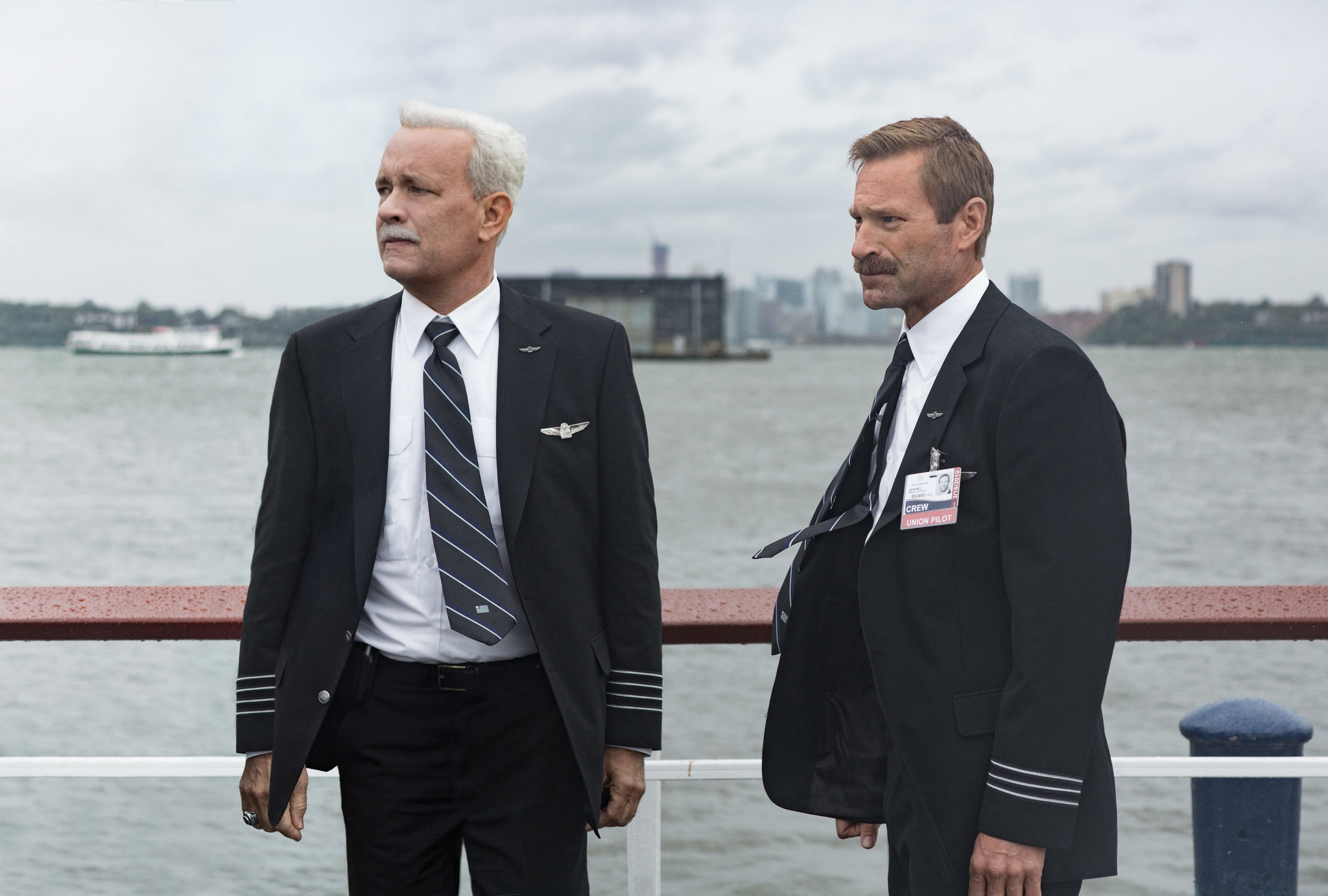 Sully, Gripping true story, Heroic pilot, Intense real-life drama, 2050x1390 HD Desktop