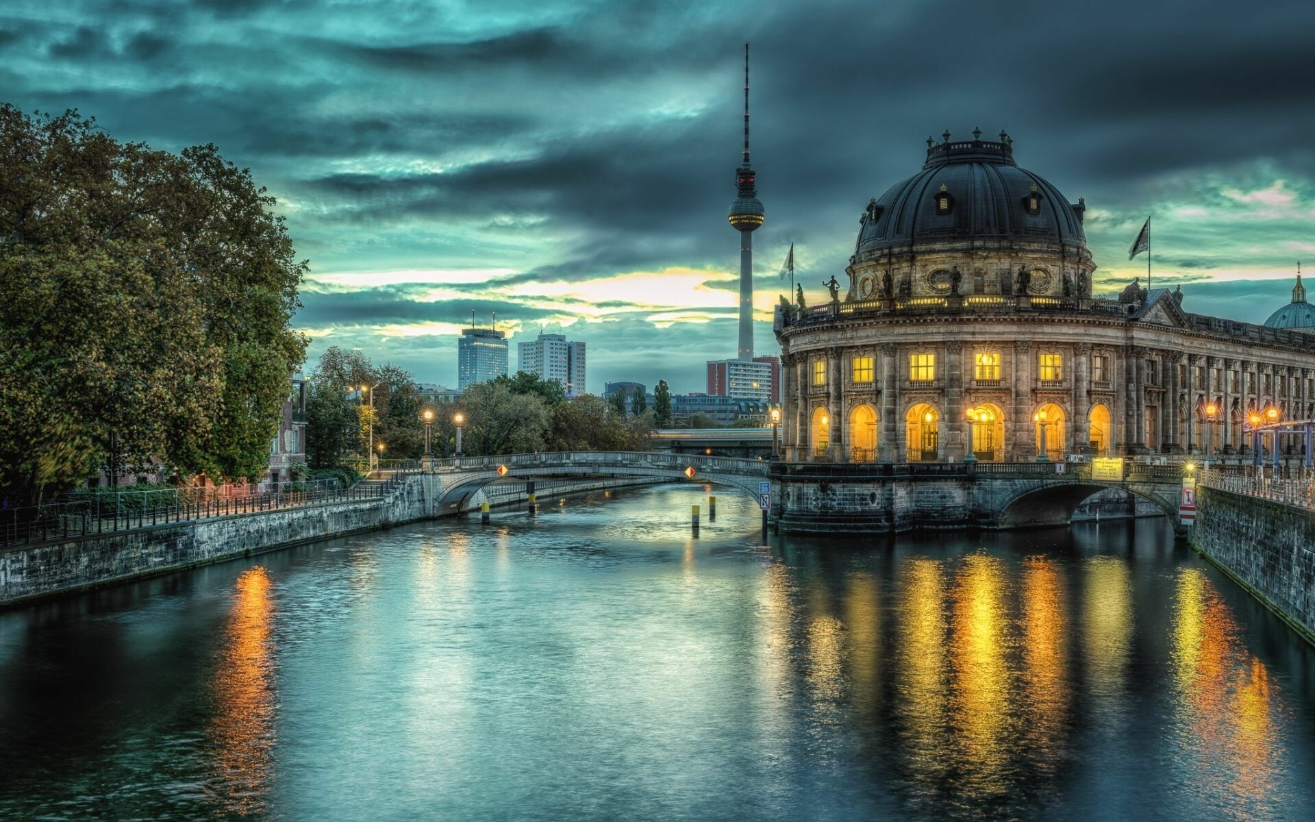 Museum Island, Berlin Wallpaper, 1920x1200 HD Desktop